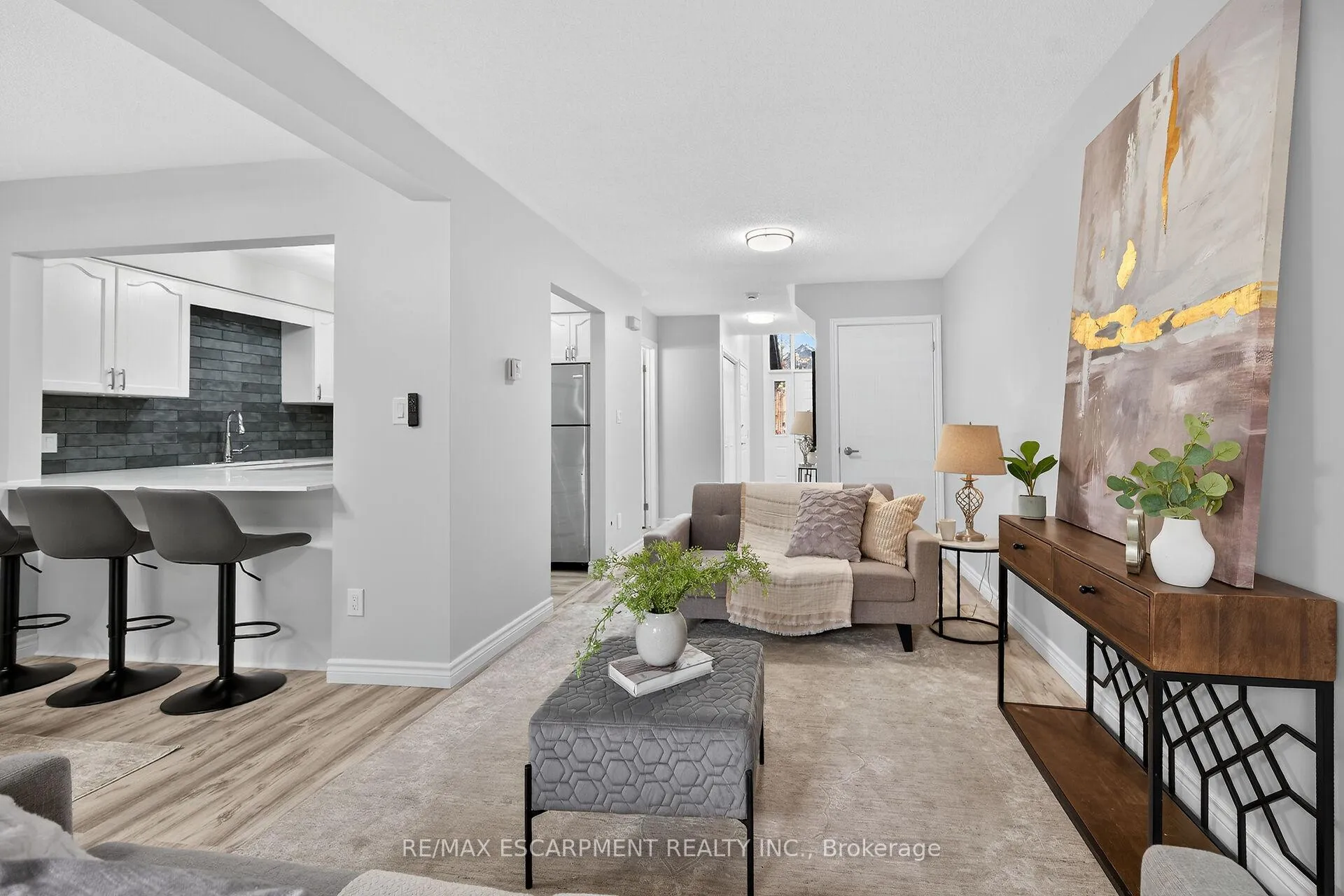 Photo 17 of Unit 11, 54 Argyle Street S, Haldimand — HOMEH