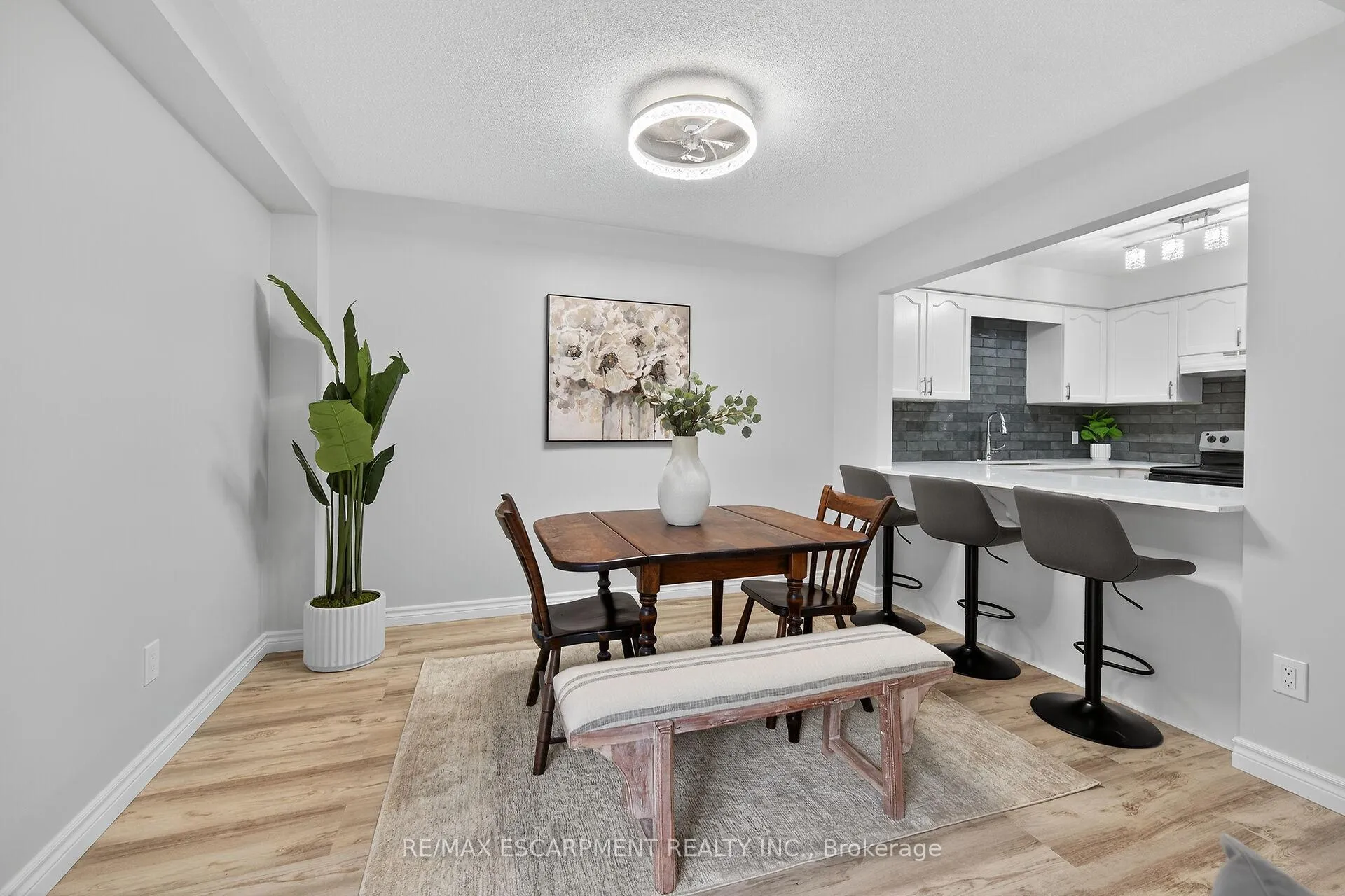 Photo 18 of Unit 11, 54 Argyle Street S, Haldimand — HOMEH