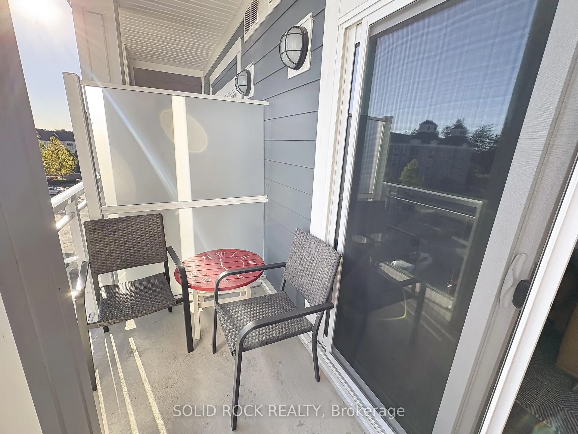 Photo 15 of Unit 403, 670 Gordon Street, Whitby, Port Whitby — HOMEH