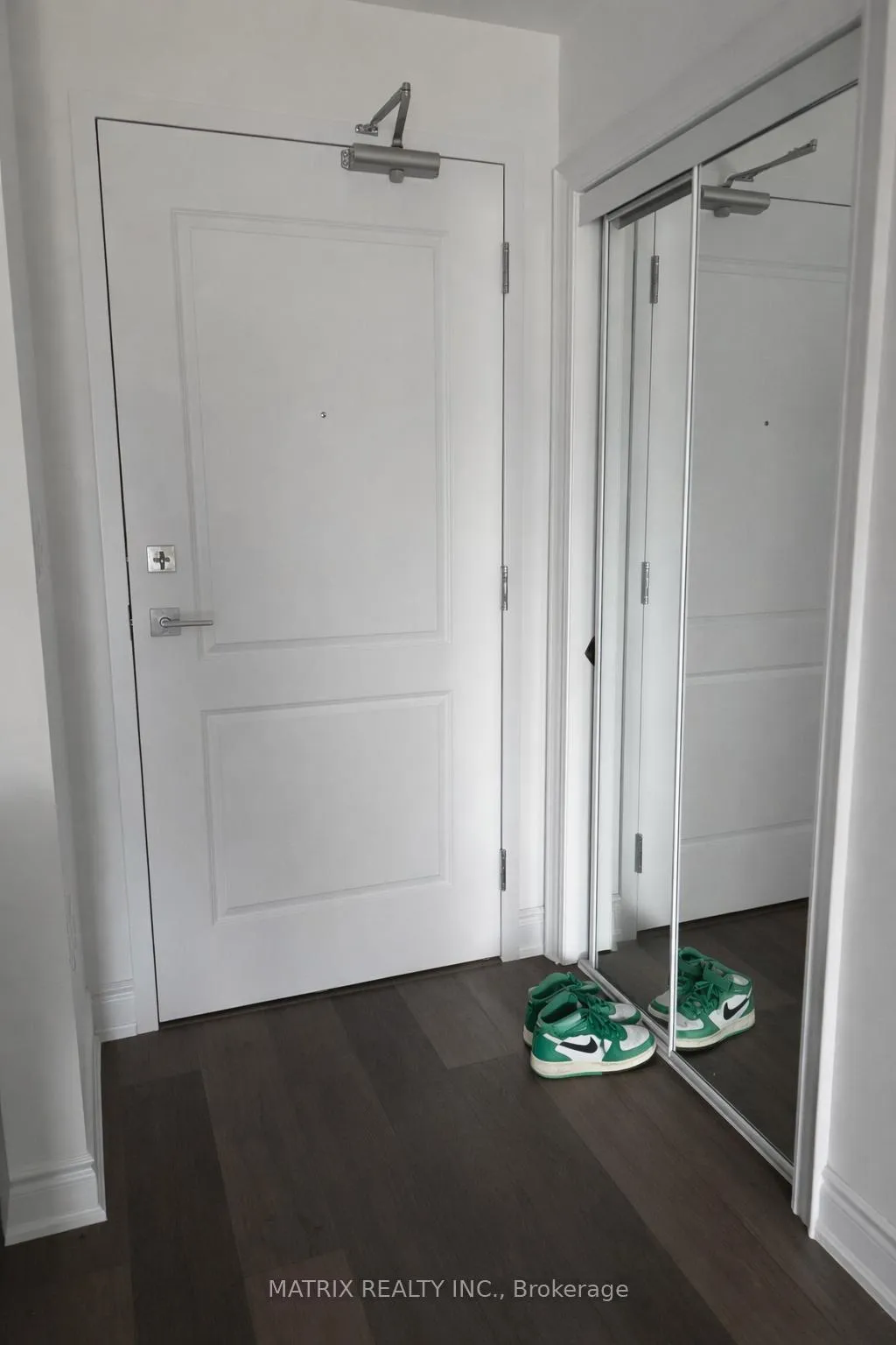 Photo 9 of Unit 308, 470 Dundas Street E, Hamilton, Waterdown — HOMEH