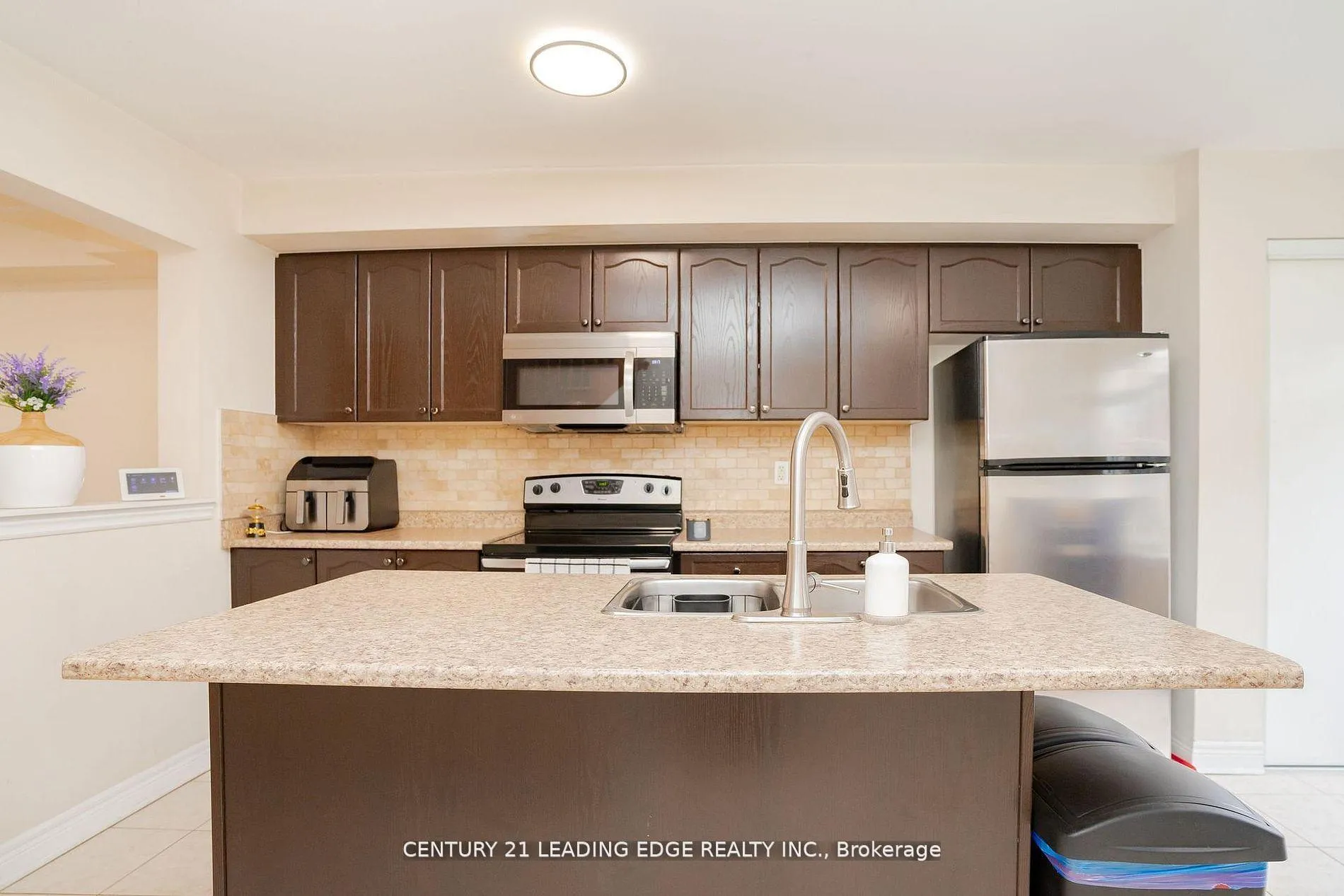 Photo 12 of 488 Riverlands Avenue, Markham, Cornell — HOMEH
