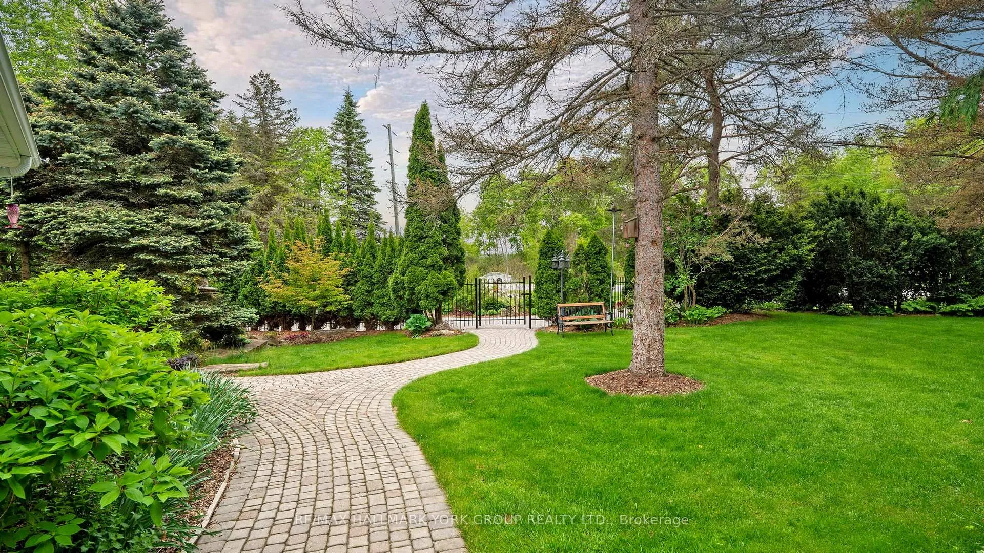 Photo 5 of 5024 Lloydtown-Aurora Road, King, Pottageville — HOMEH