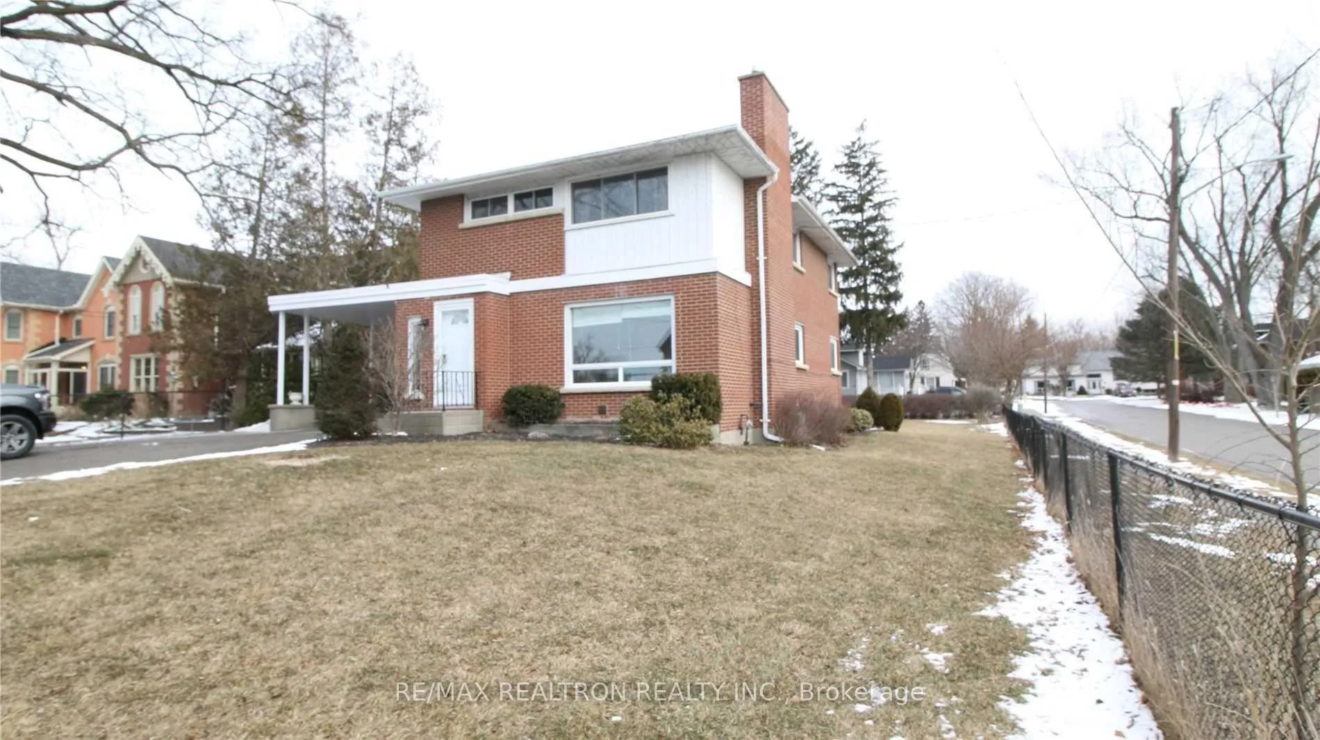 Photo 1 of 77 Church Street S, Ajax, Central West — HOMEH