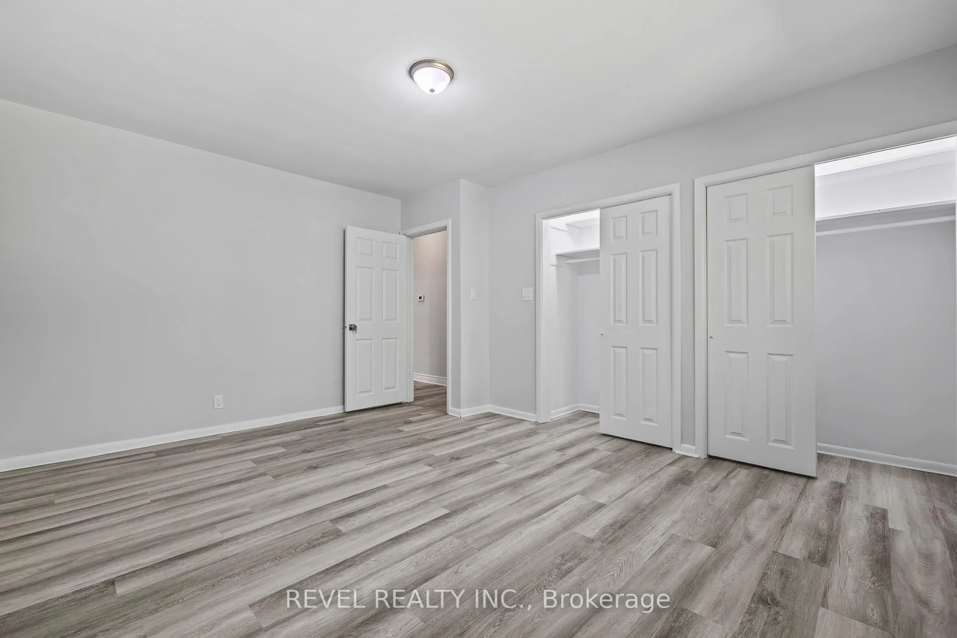 Photo 14 of 40 Bertram Drive, Hamilton, Dundas — HOMEH