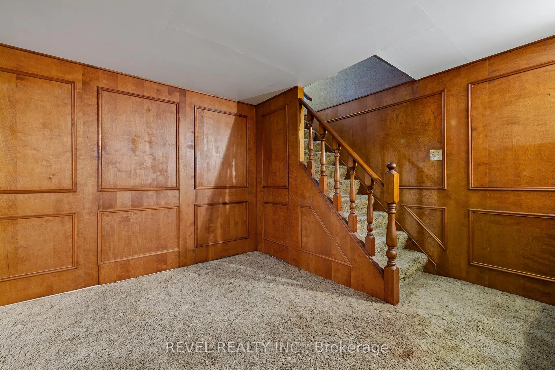 Photo 21 of 40 Bertram Drive, Hamilton, Dundas — HOMEH