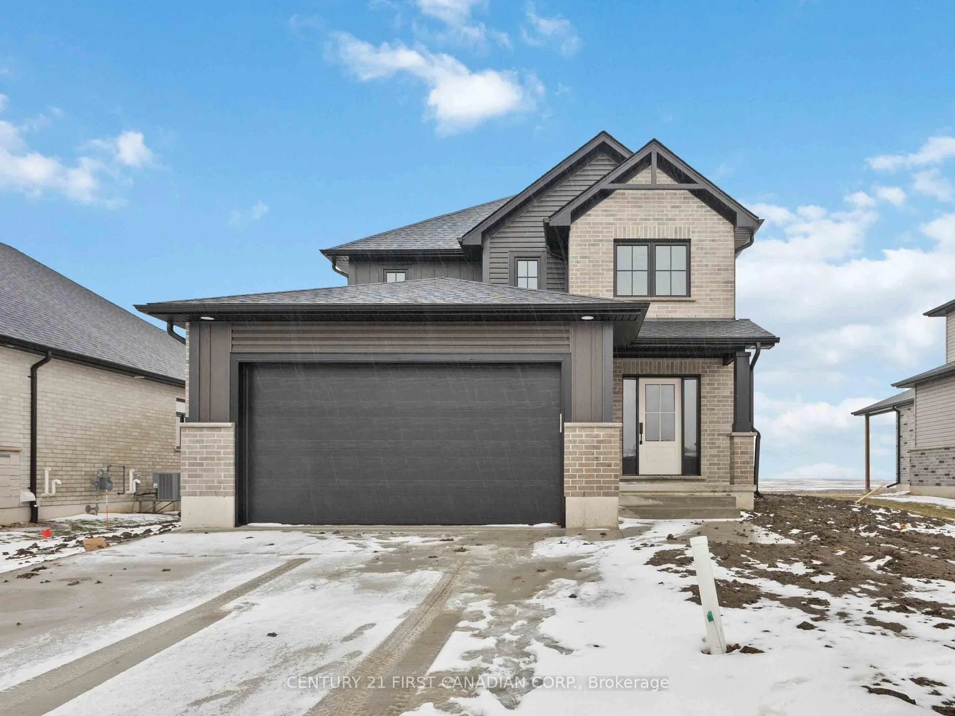Photo 4 of 640 Ketter Way, Plympton-Wyoming, Plympton Wyoming — HOMEH