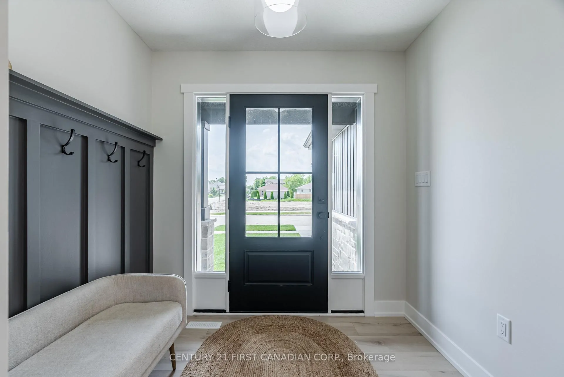 Photo 5 of 640 Ketter Way, Plympton-Wyoming, Plympton Wyoming — HOMEH