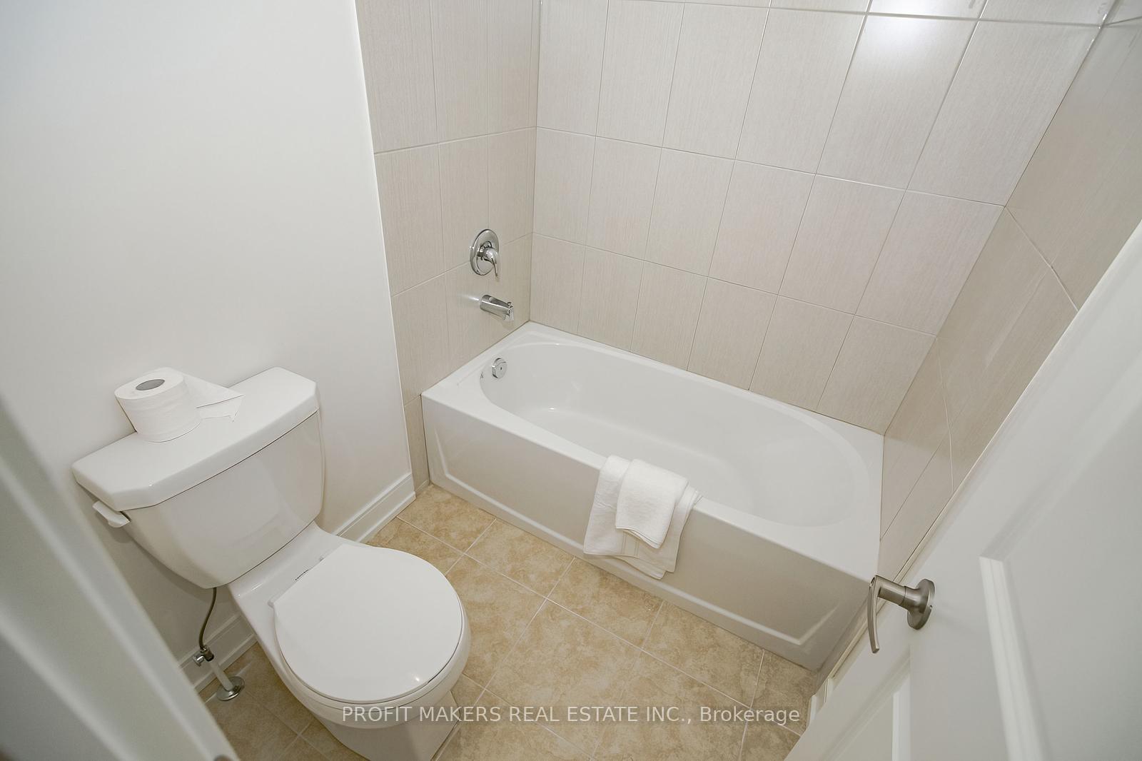 Photo 25 of 35 Stanley Leitch Drive, Kitchener, Mill Courtland Woodside Park — HOMEH