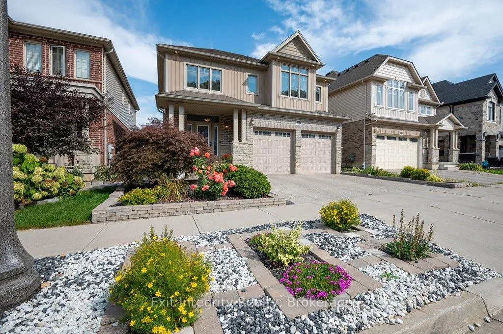 Photo 2 of 299 Moorlands Crescent, Kitchener — HOMEH