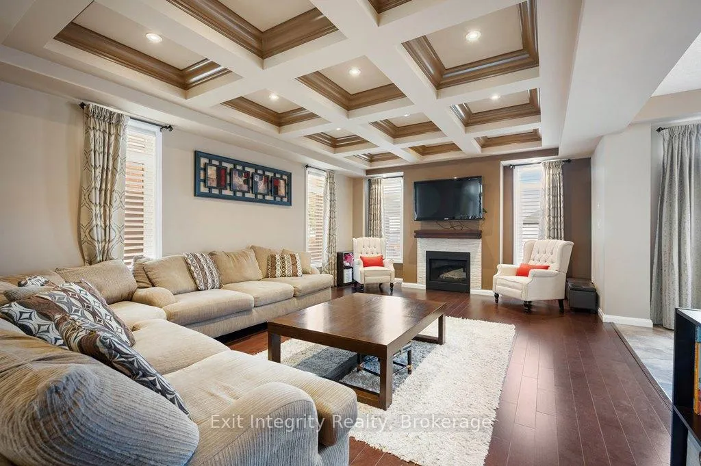 Photo 9 of 299 Moorlands Crescent, Kitchener — HOMEH