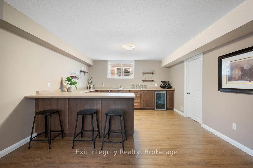 Photo 18 of 299 Moorlands Crescent, Kitchener — HOMEH