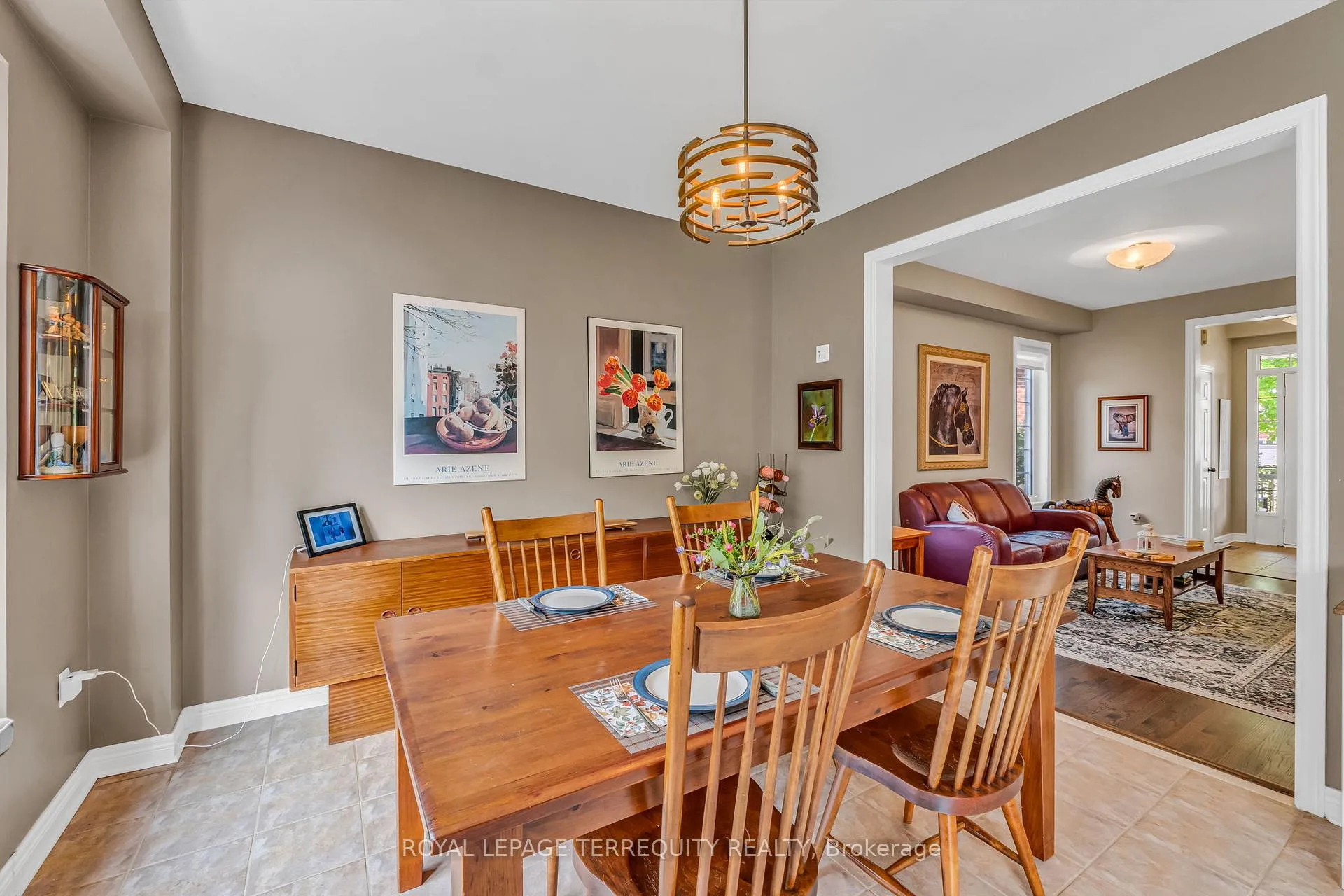 Photo 7 of 22 Willard Hunt Court, King, Schomberg — HOMEH