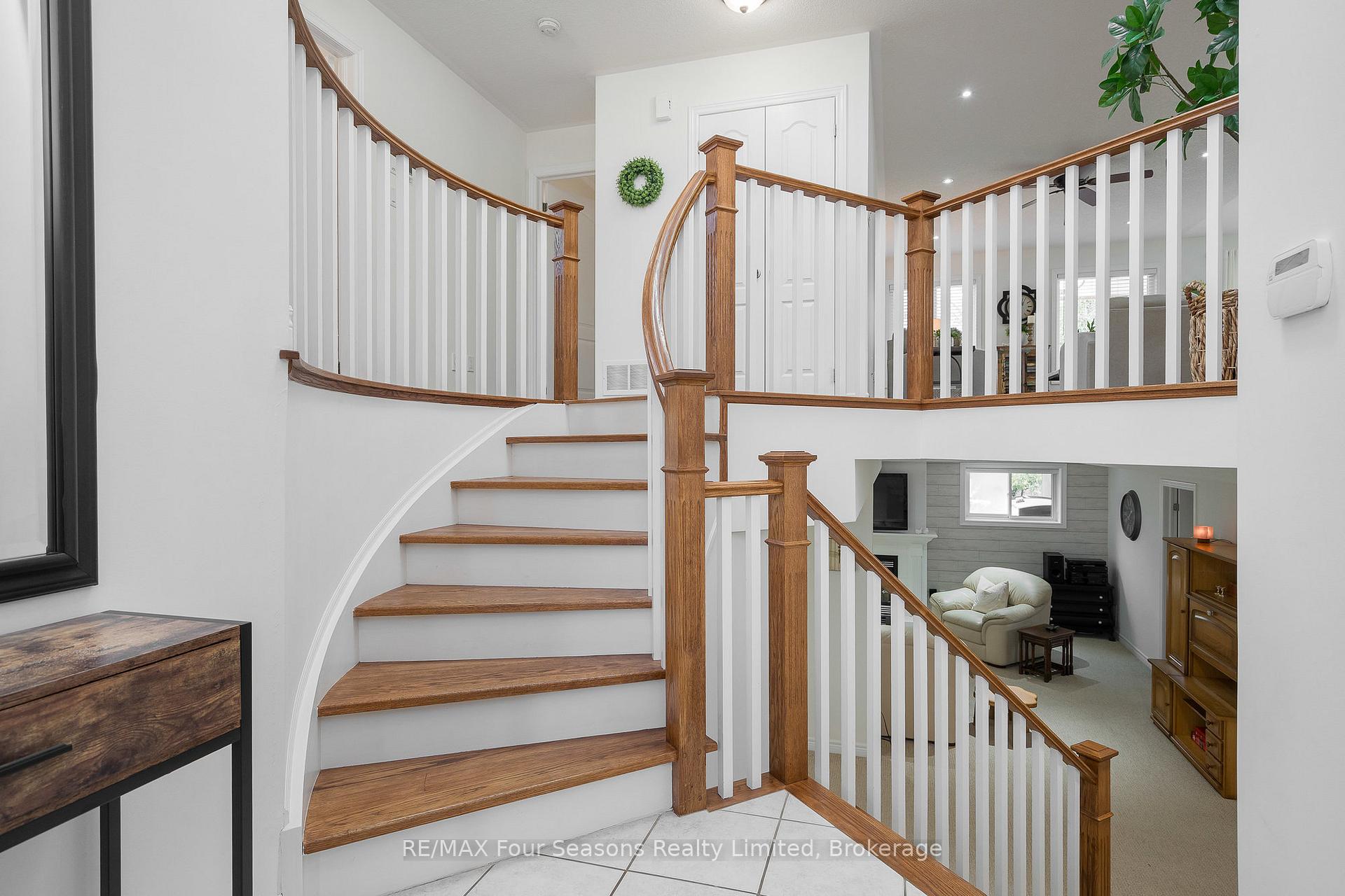 Photo 6 of 234 Dominion Drive, Clearview, Stayner — HOMEH