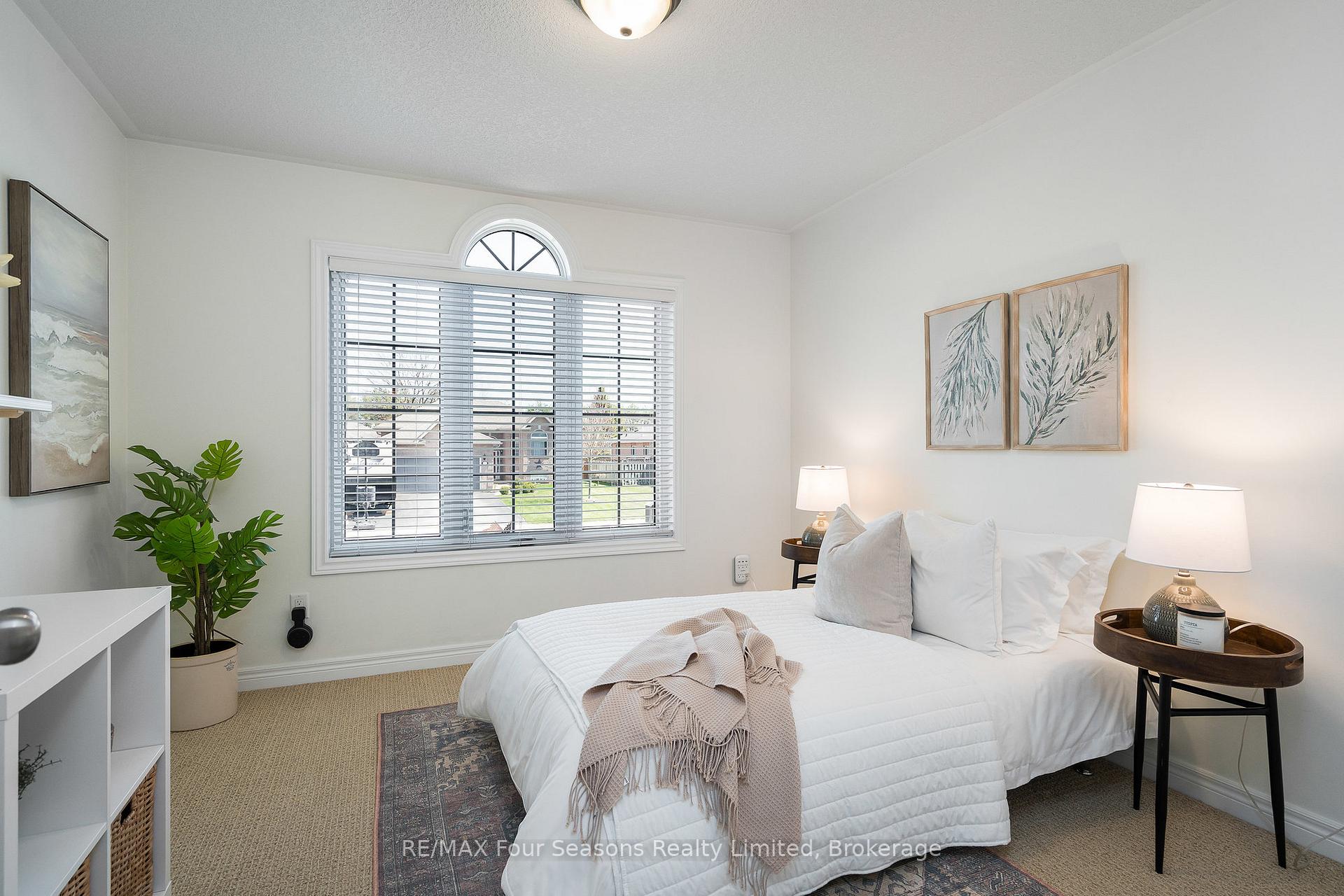 Photo 25 of 234 Dominion Drive, Clearview, Stayner — HOMEH