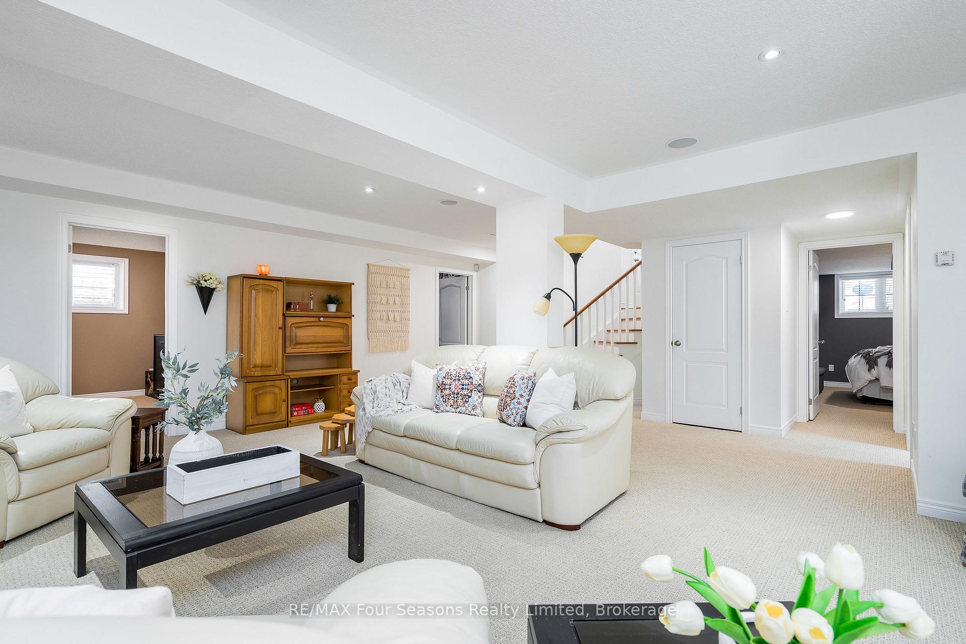 Photo 30 of 234 Dominion Drive, Clearview, Stayner — HOMEH