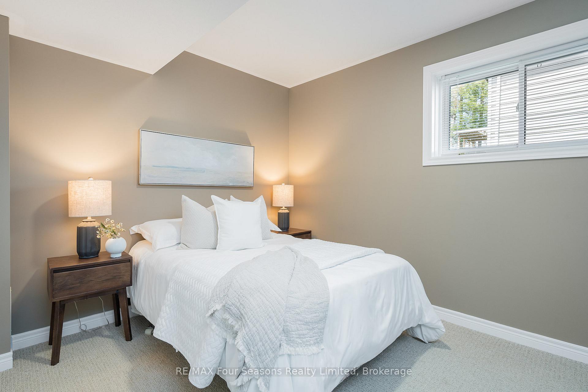 Photo 33 of 234 Dominion Drive, Clearview, Stayner — HOMEH