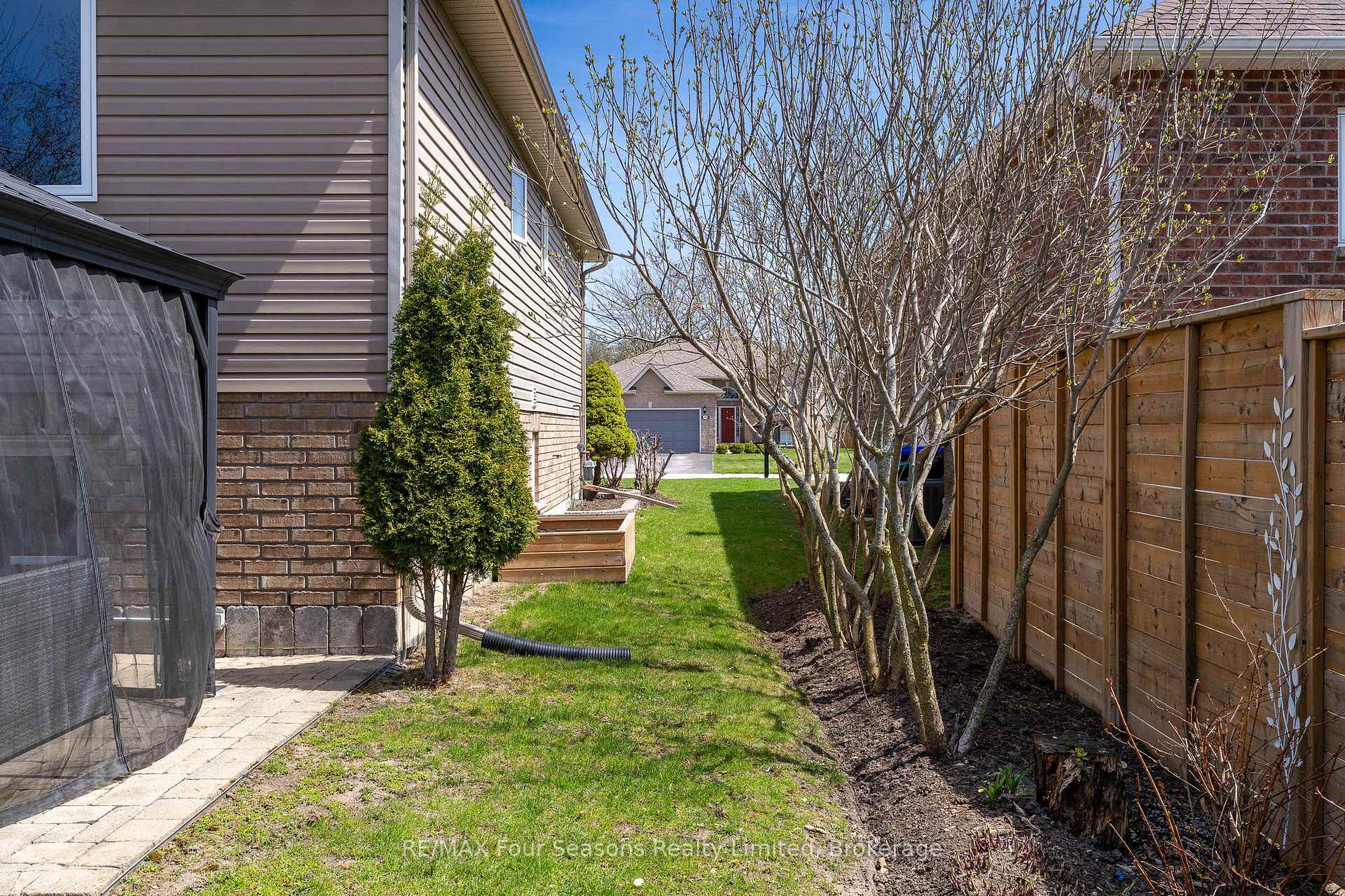 Photo 50 of 234 Dominion Drive, Clearview, Stayner — HOMEH