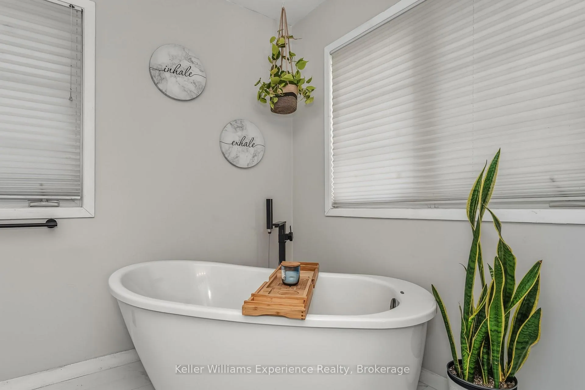 Photo 24 of 835 Dominion Avenue, Midland — HOMEH