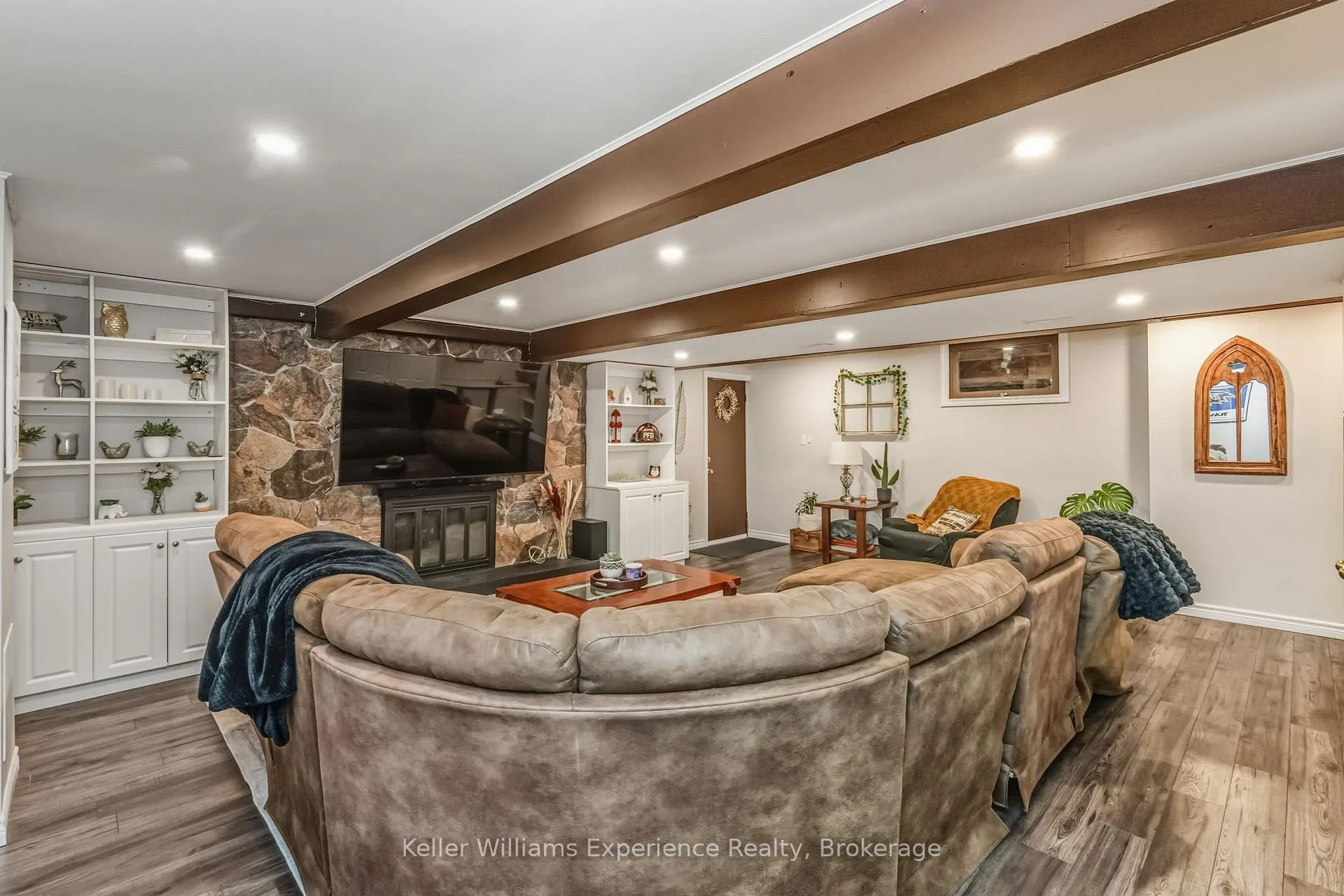Photo 31 of 835 Dominion Avenue, Midland — HOMEH