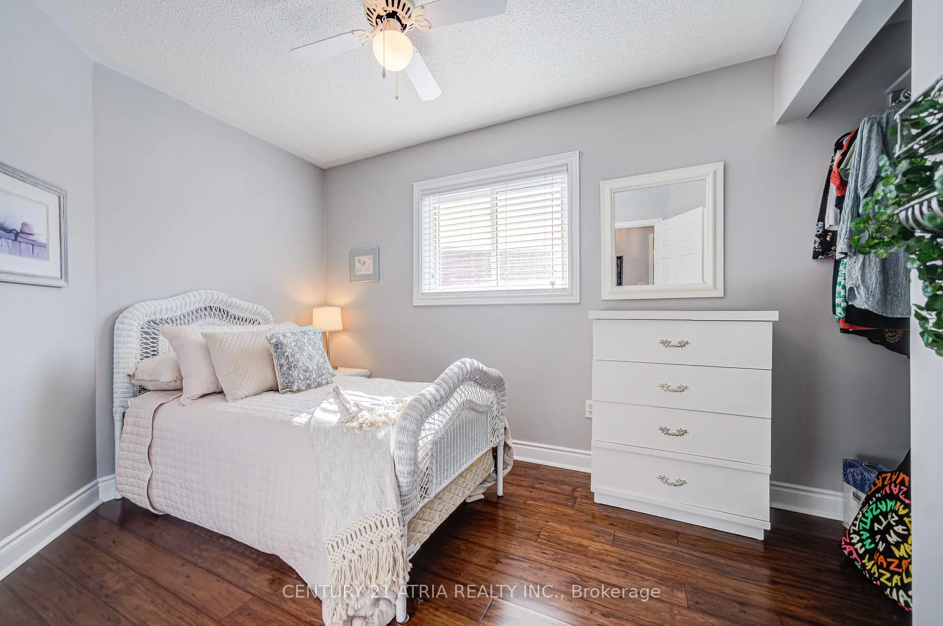 Photo 31 of 98 Woodroof Crescent, Aurora, Bayview Wellington — HOMEH