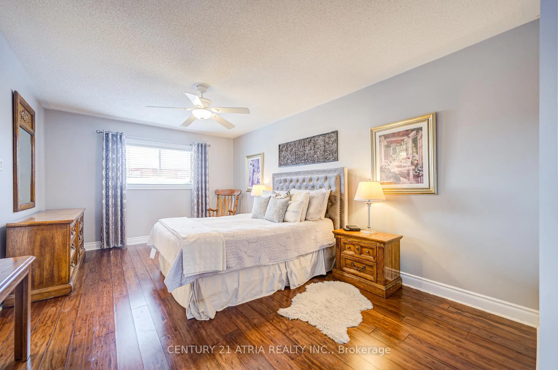 Photo 33 of 98 Woodroof Crescent, Aurora, Bayview Wellington — HOMEH