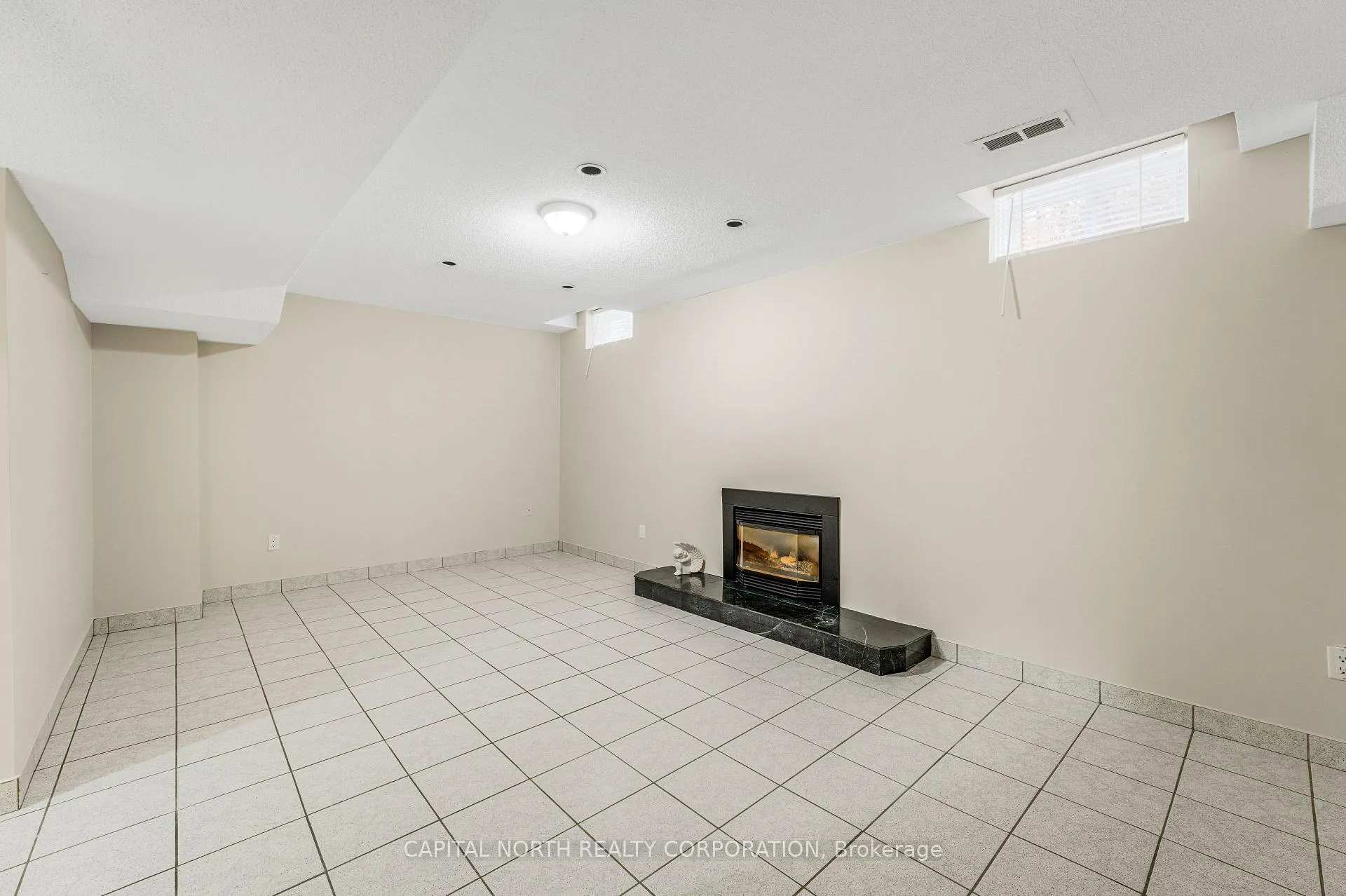 Photo 13 of Unit Basement, 2 Olive Green Road, Vaughan, East Woodbridge — HOMEH