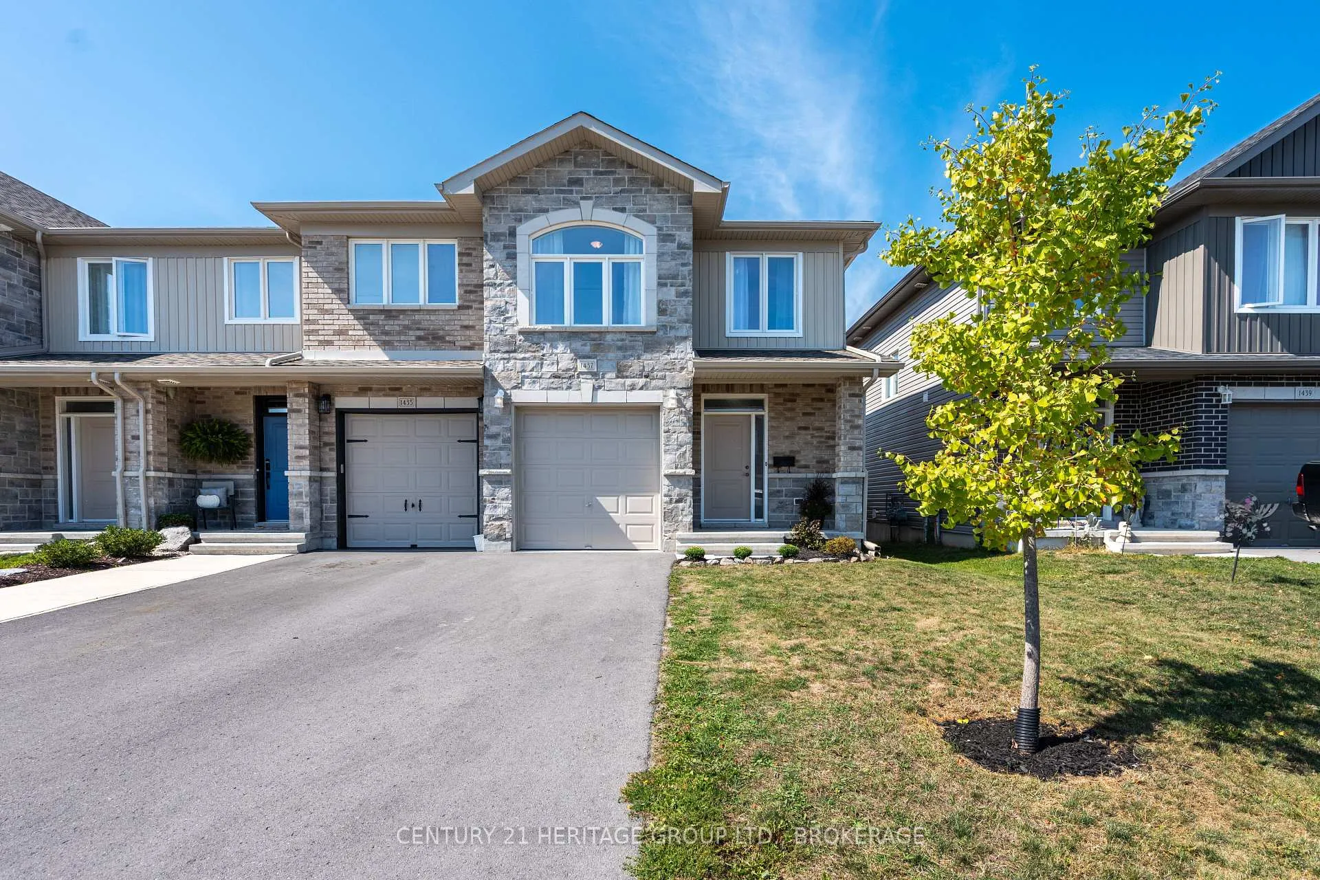 Photo 2 of 1437 Monarch Drive, Kingston, City Northwest — HOMEH
