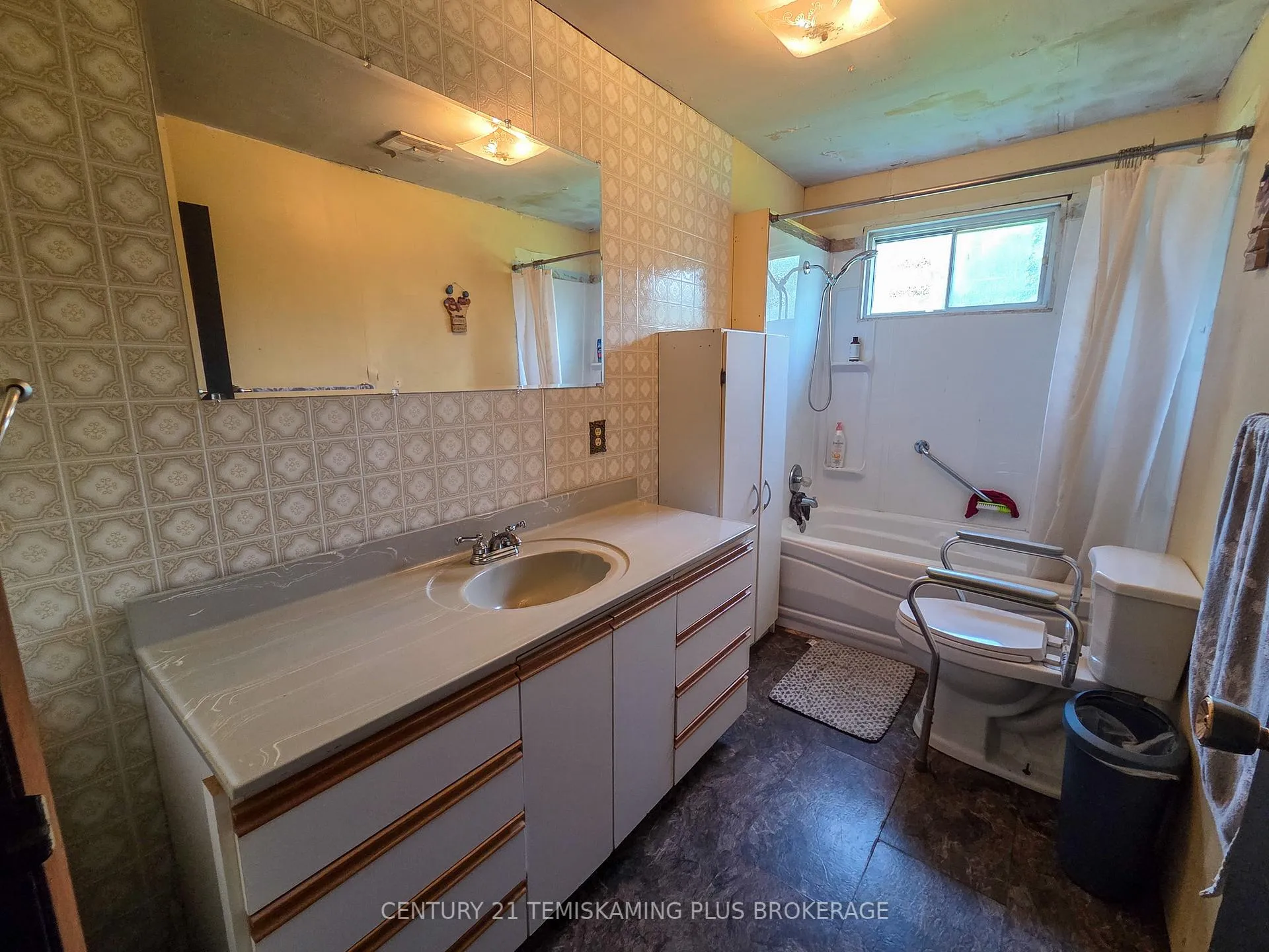 Photo 14 of 455054 First Street, Englehart, Central Timiskaming — HOMEH