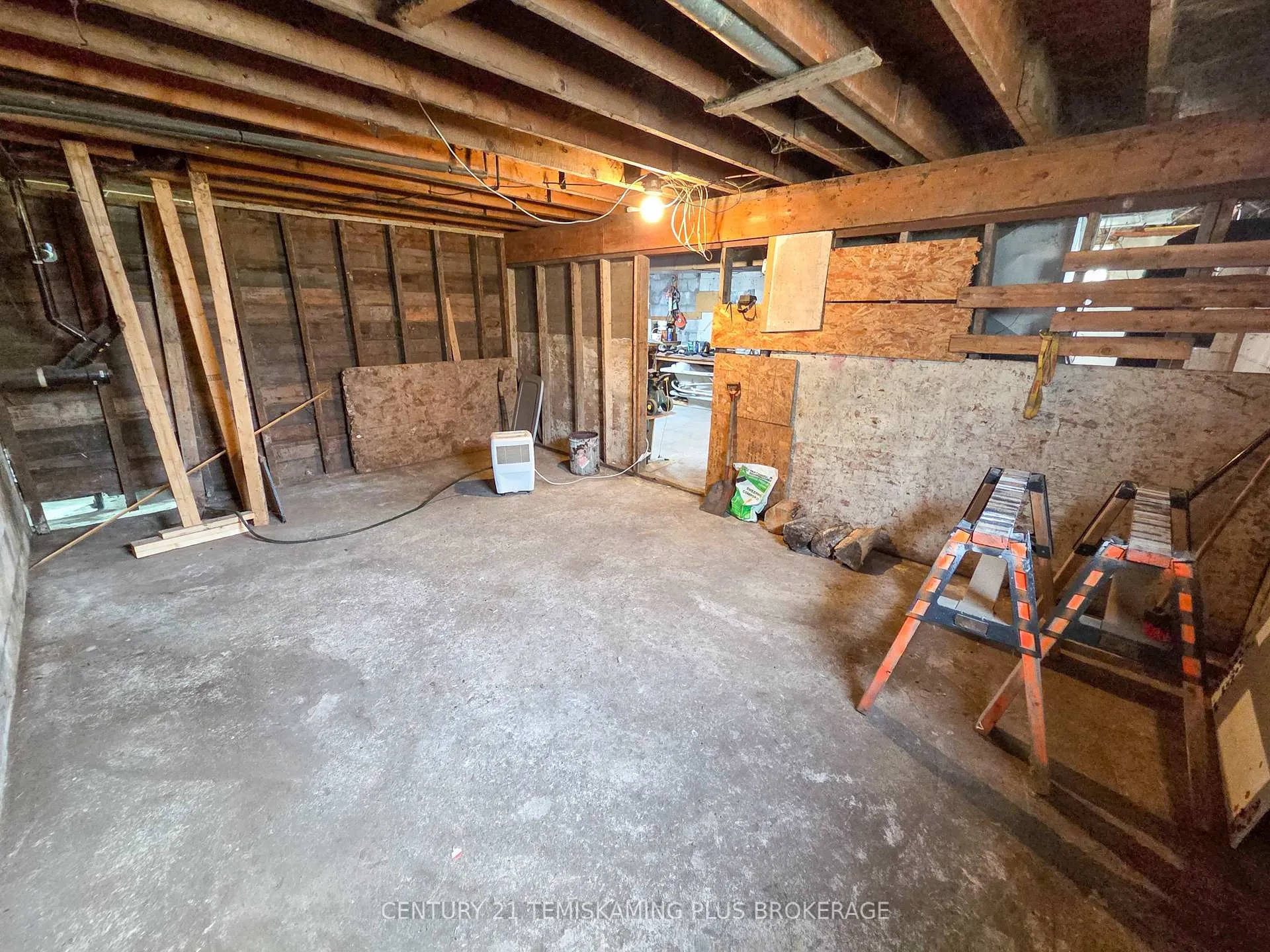 Photo 31 of 455054 First Street, Englehart, Central Timiskaming — HOMEH