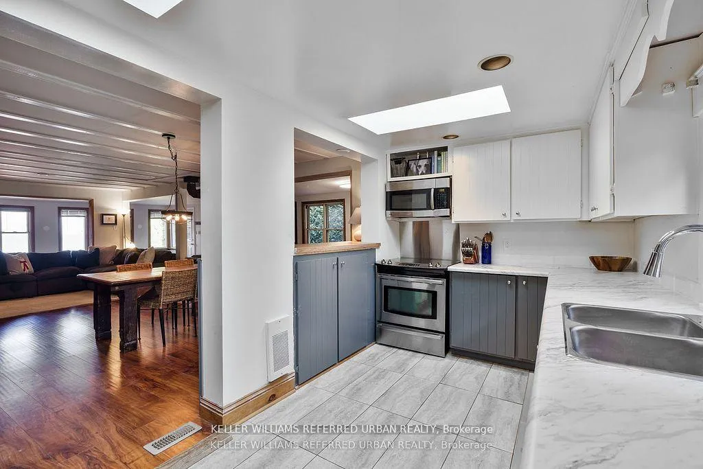 Photo 20 of 168 Morrison Avenue, Brock, Beaverton — HOMEH