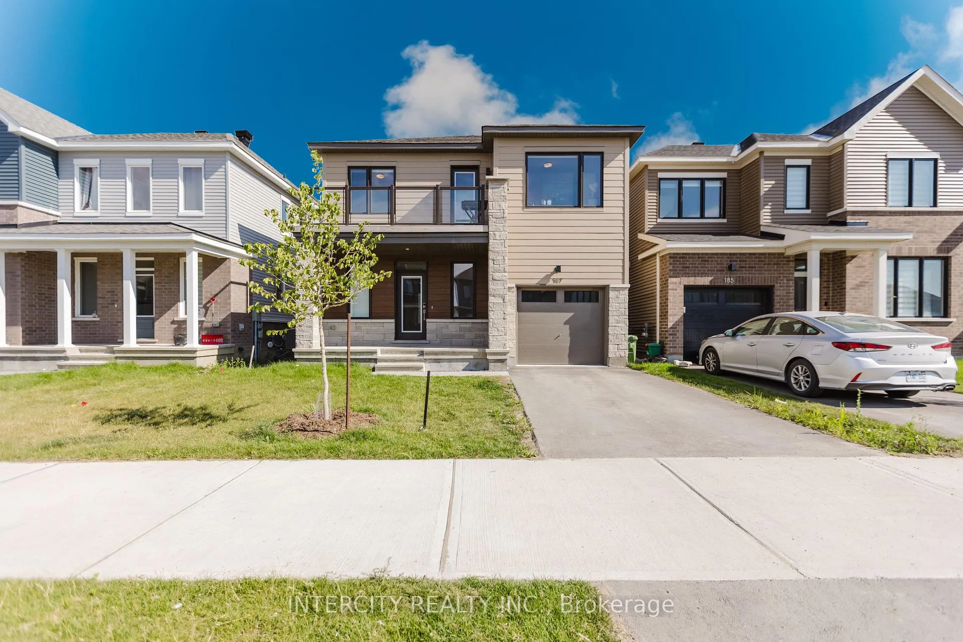 Photo 2 of 187 Conservancy Drive, Ottawa, Barrhaven - Heritage Park — HOMEH