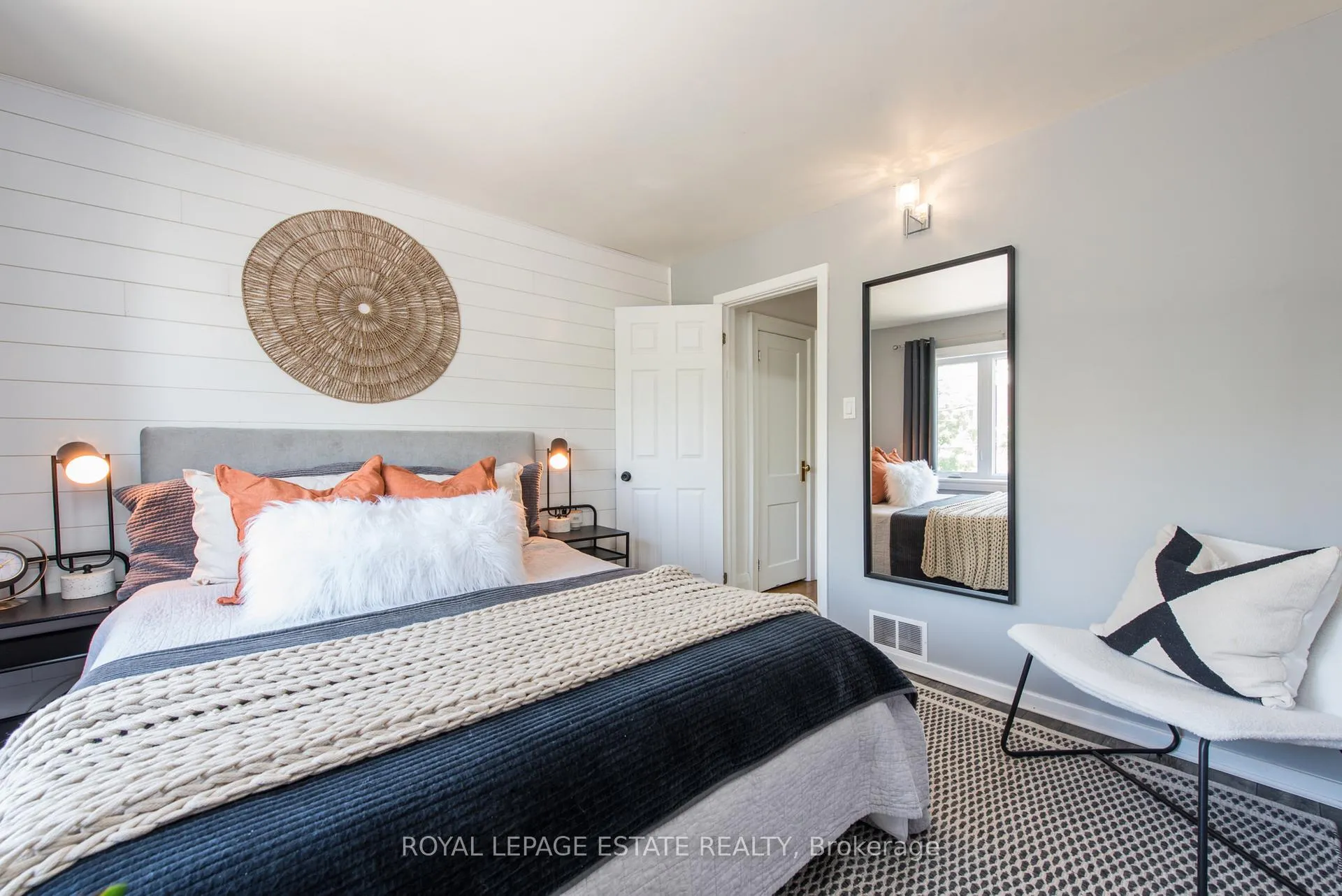 Photo 23 of 2311 Gerrard Street E, Toronto, East End-Danforth — HOMEH