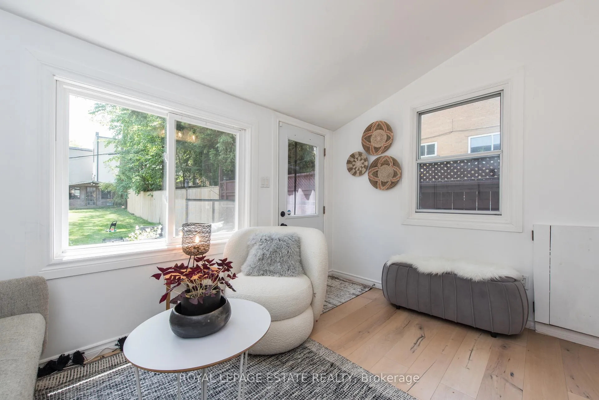 Photo 30 of 2311 Gerrard Street E, Toronto, East End-Danforth — HOMEH