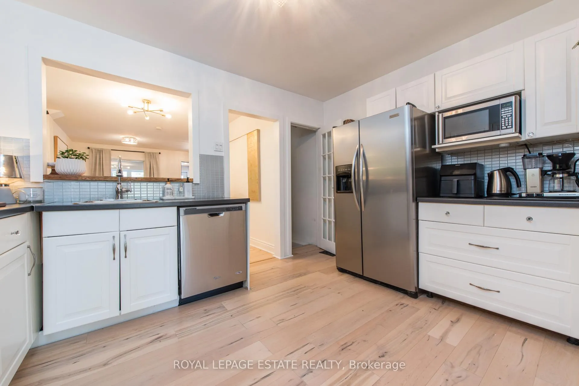 Photo 34 of 2311 Gerrard Street E, Toronto, East End-Danforth — HOMEH