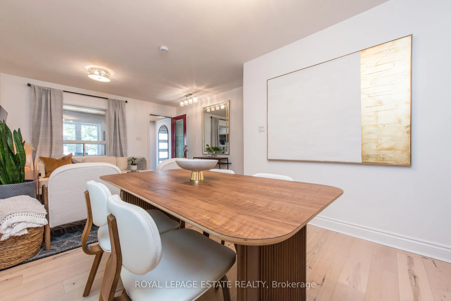 Photo 38 of 2311 Gerrard Street E, Toronto, East End-Danforth — HOMEH