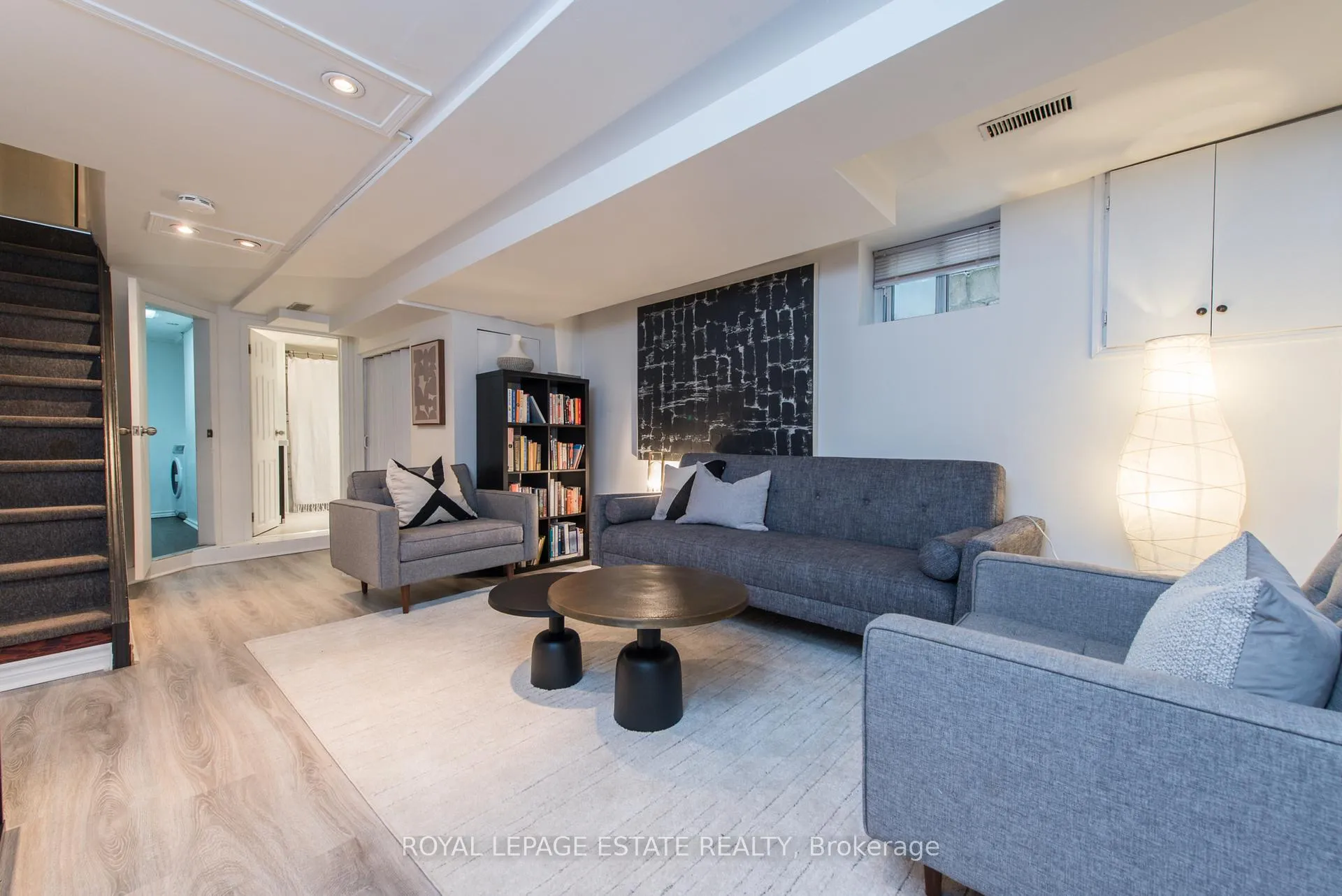 Photo 41 of 2311 Gerrard Street E, Toronto, East End-Danforth — HOMEH