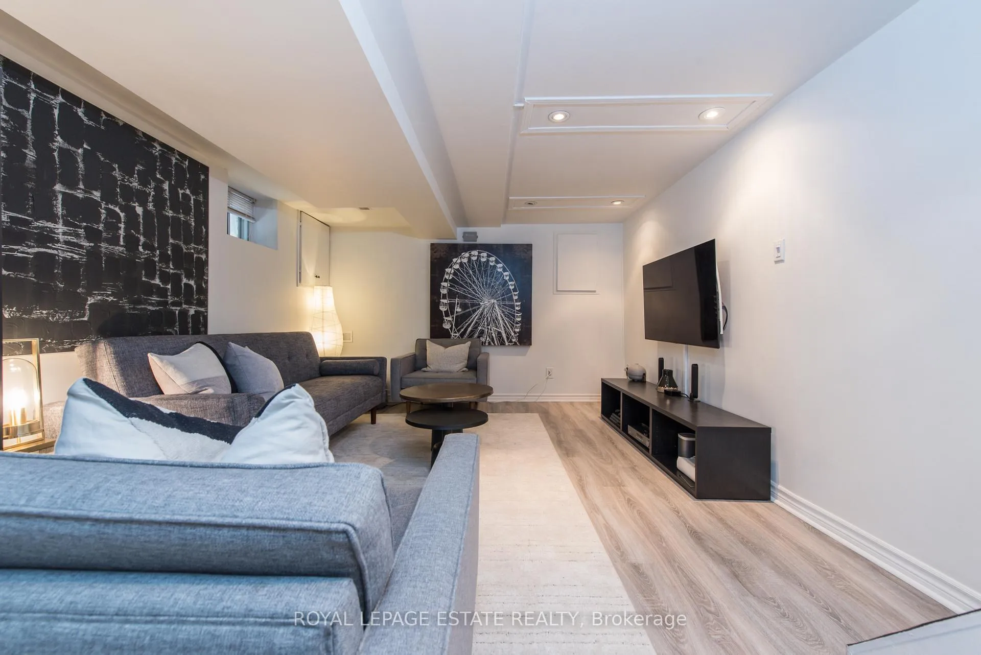 Photo 42 of 2311 Gerrard Street E, Toronto, East End-Danforth — HOMEH