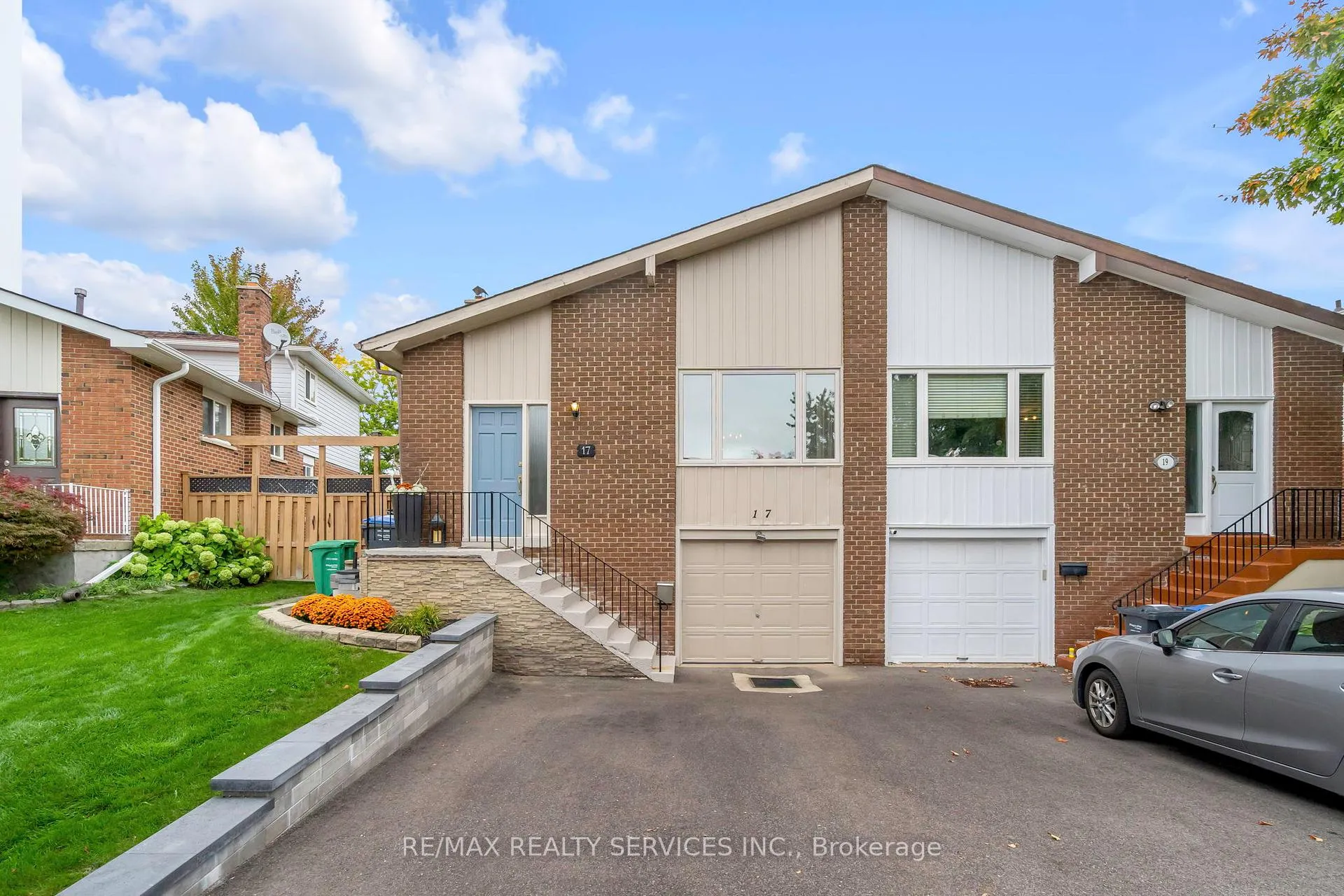 Front of 17 Newlyn Crescent