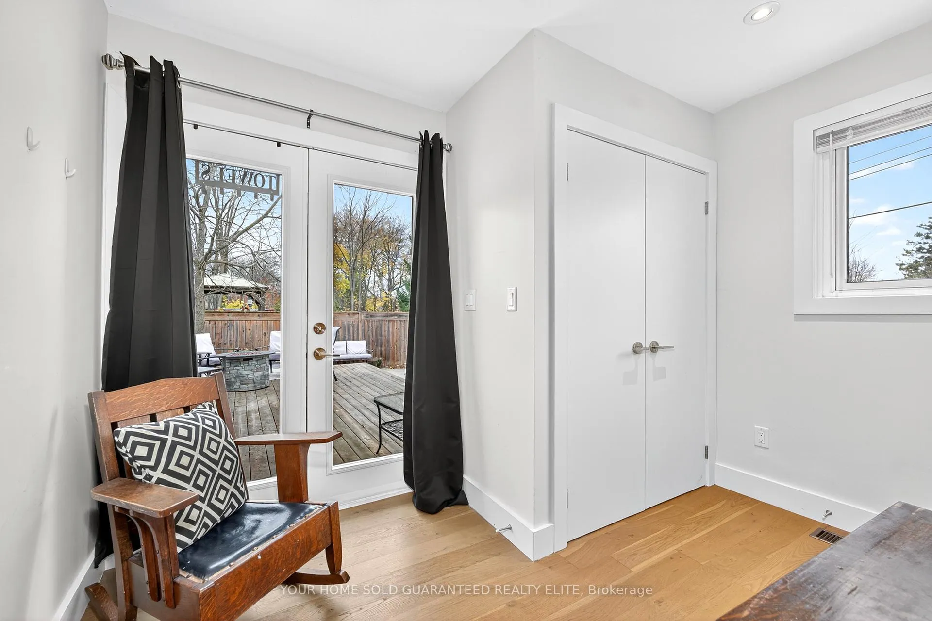 Photo 12 of 15 Swan Drive, St. Catharines, Glendale/Glenridge — HOMEH
