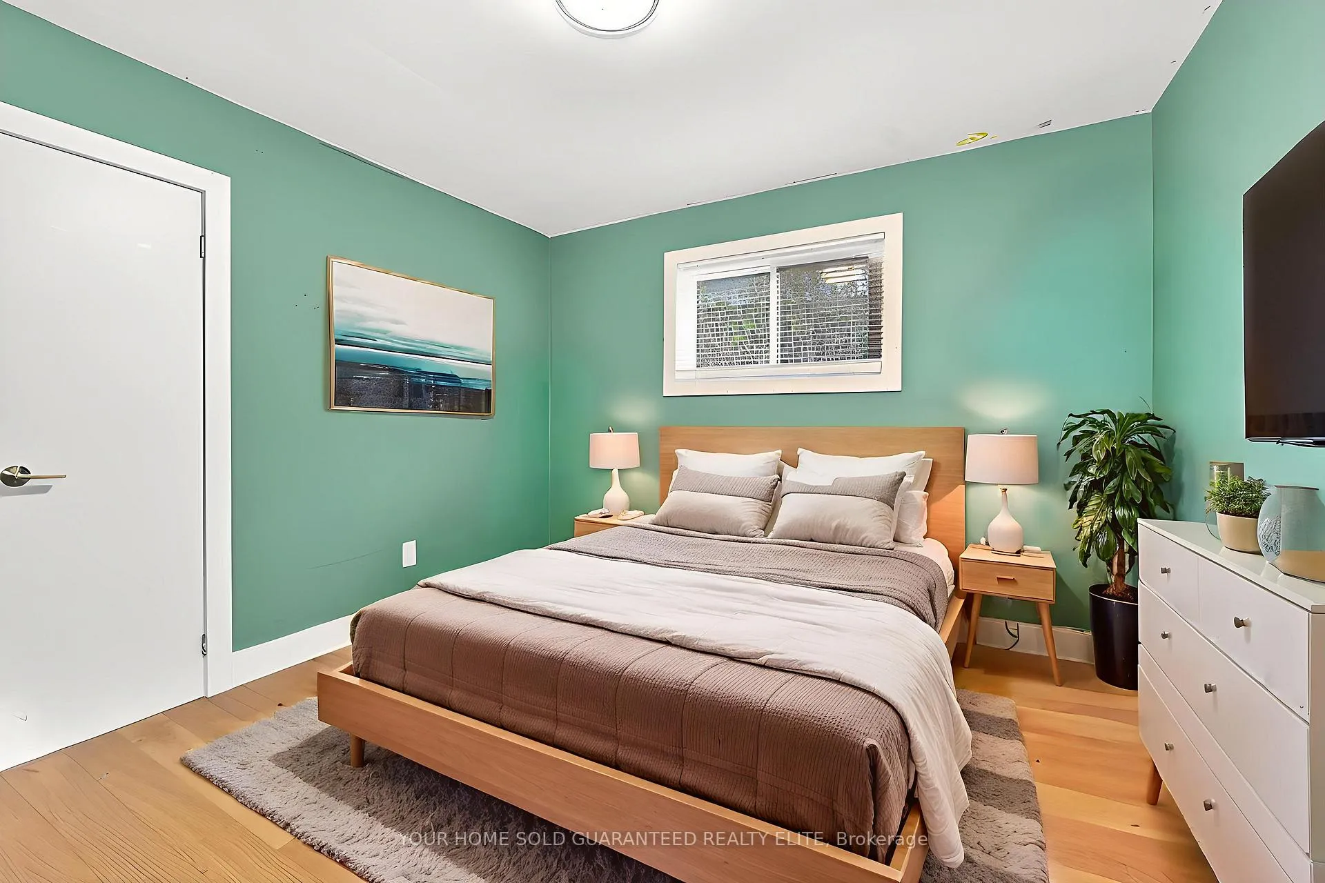 Photo 14 of 15 Swan Drive, St. Catharines, Glendale/Glenridge — HOMEH