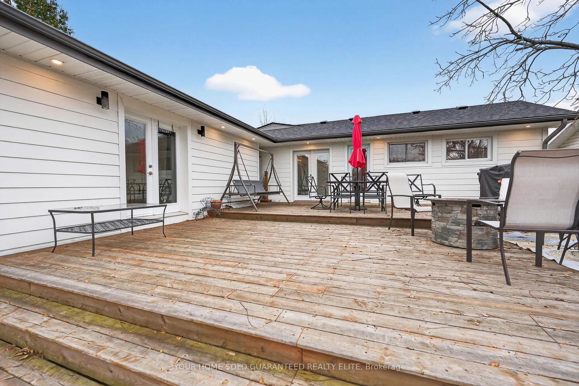 Photo 28 of 15 Swan Drive, St. Catharines, Glendale/Glenridge — HOMEH