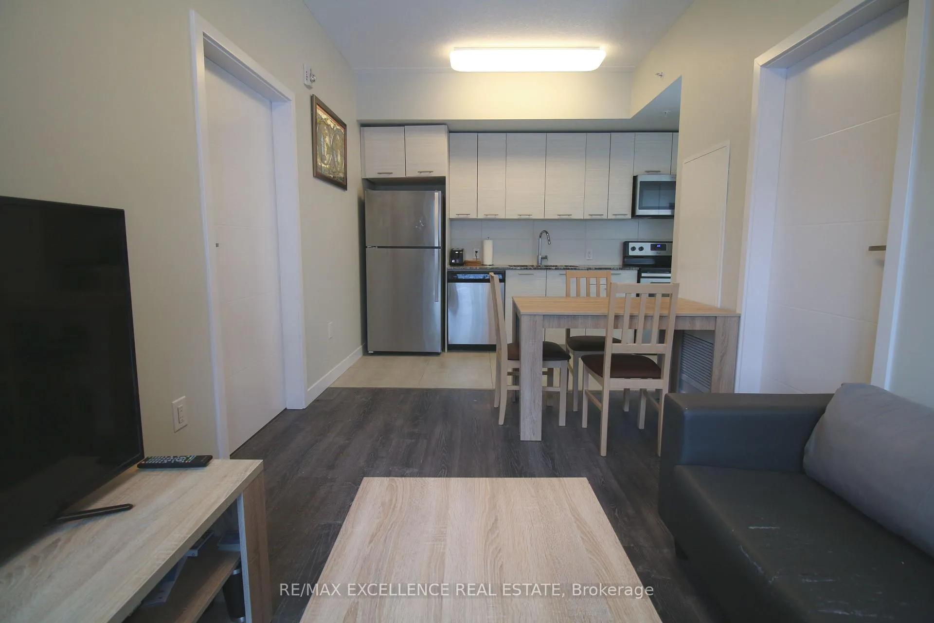 Photo 6 of Unit 309, 251 Hemlock Street, Waterloo, Beechwood/University — HOMEH