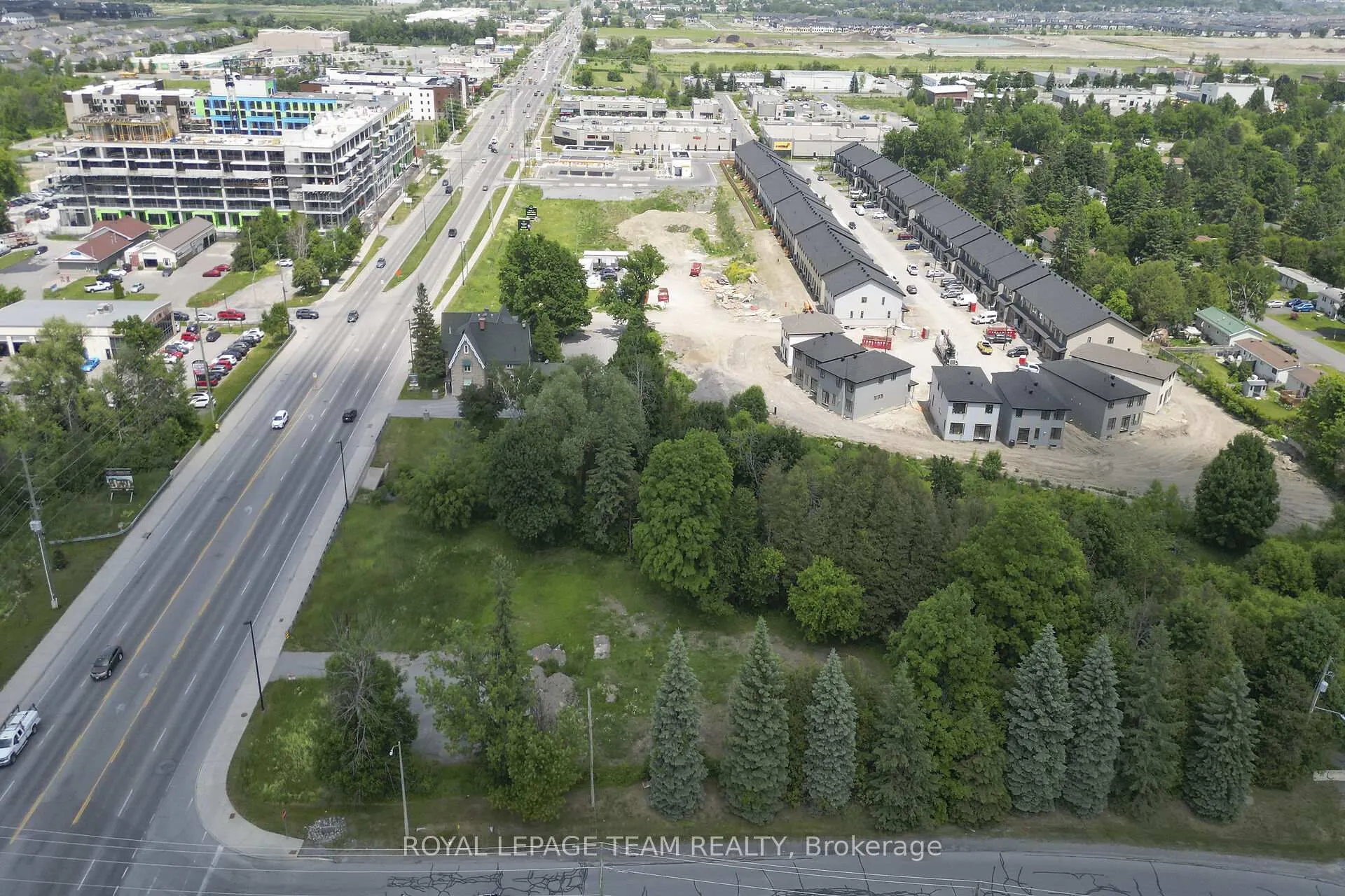 Photo 7 of 5830 Hazeldean Road, Ottawa, Fringewood — HOMEH