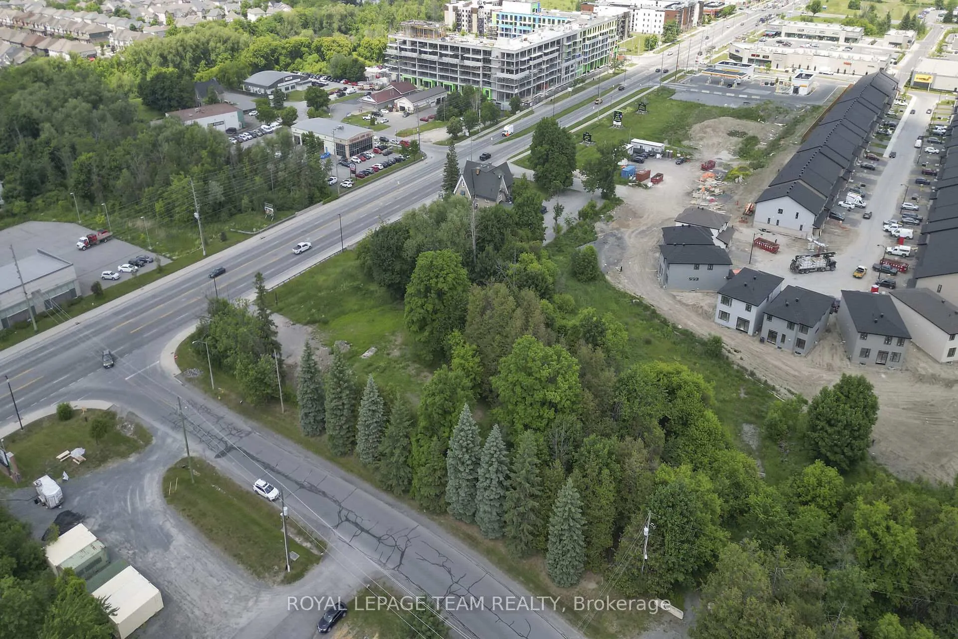 Photo 8 of 5830 Hazeldean Road, Ottawa, Fringewood — HOMEH