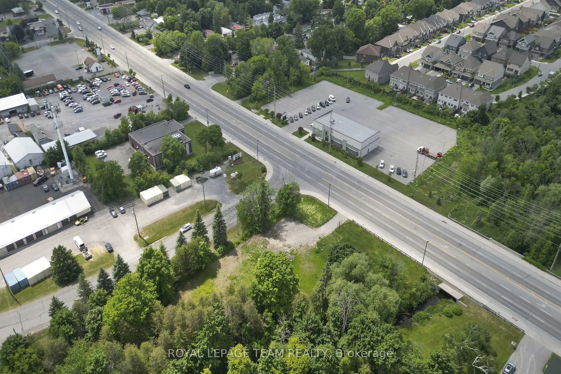 Photo 9 of 5830 Hazeldean Road, Ottawa, Fringewood — HOMEH
