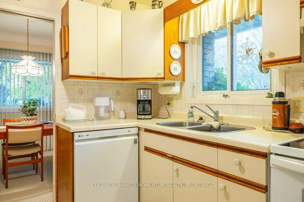 Photo 20 of 7 Brookbanks Drive N, St. Catharines, Lakeport — HOMEH