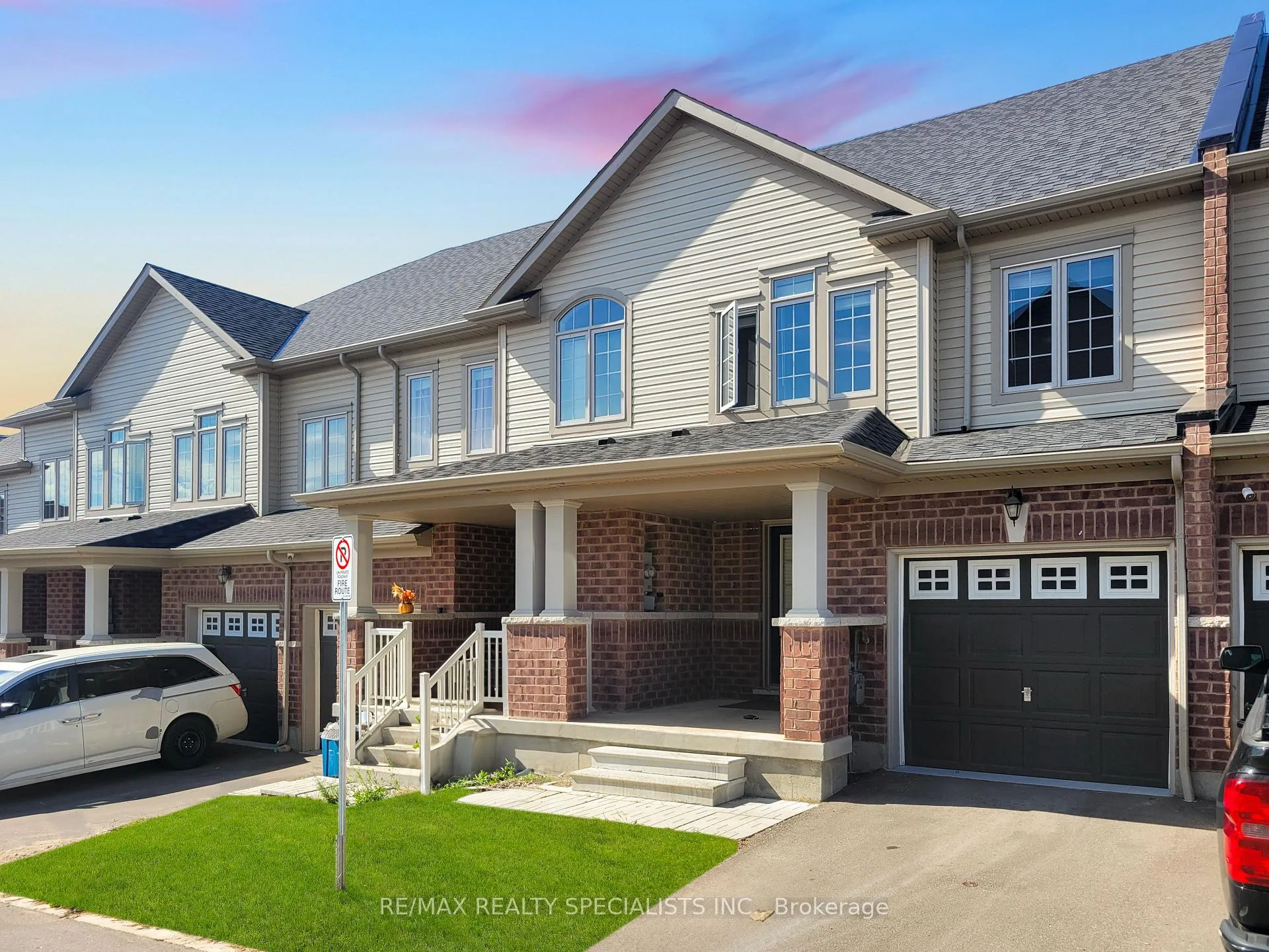 Photo 1 of Unit 2, 740 Linden Drive N, Cambridge, Preston Heights — HOMEH