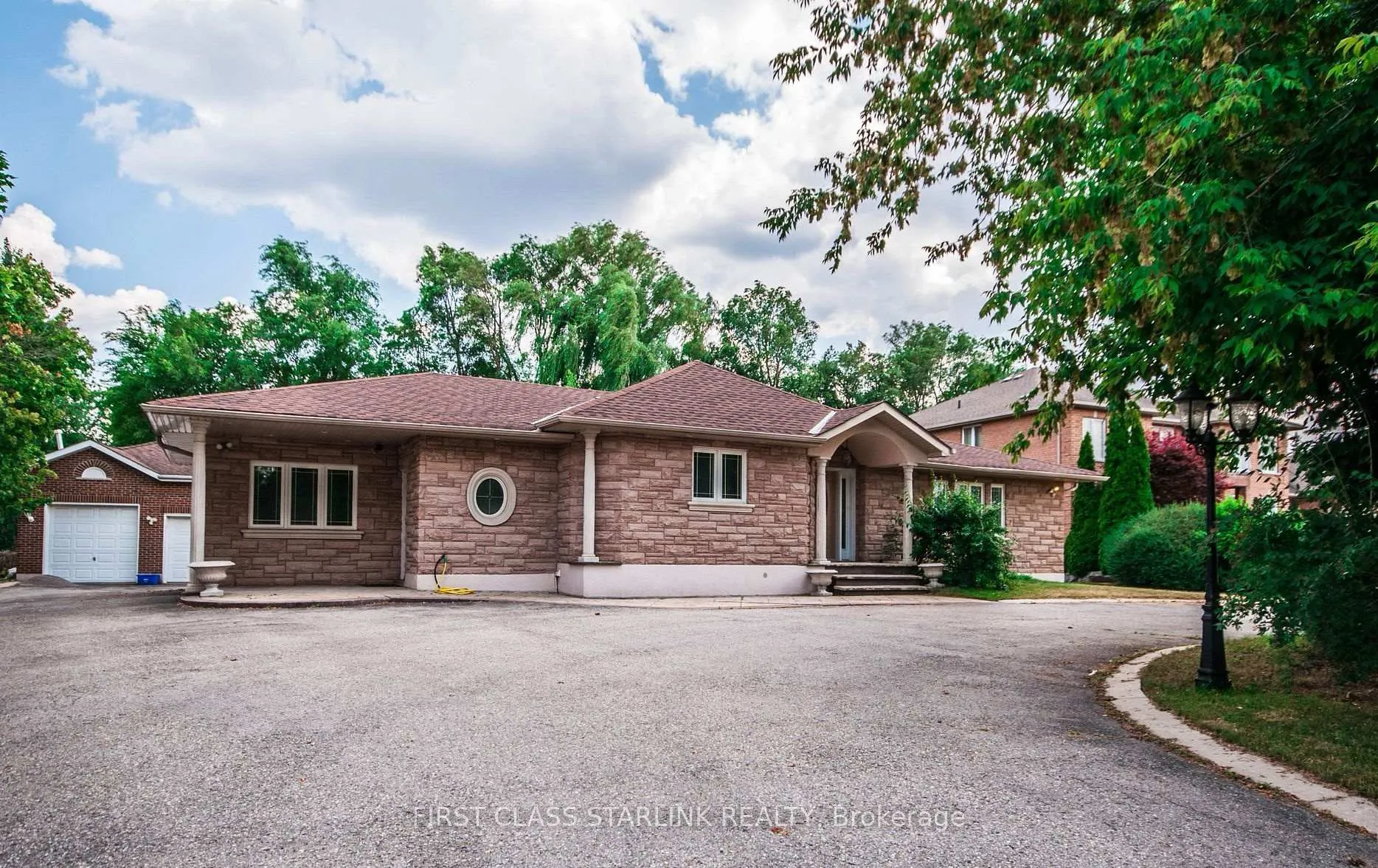 Photo 1 of Unit Upper, 85 Lee Avenue, Markham, Milliken Mills East — HOMEH