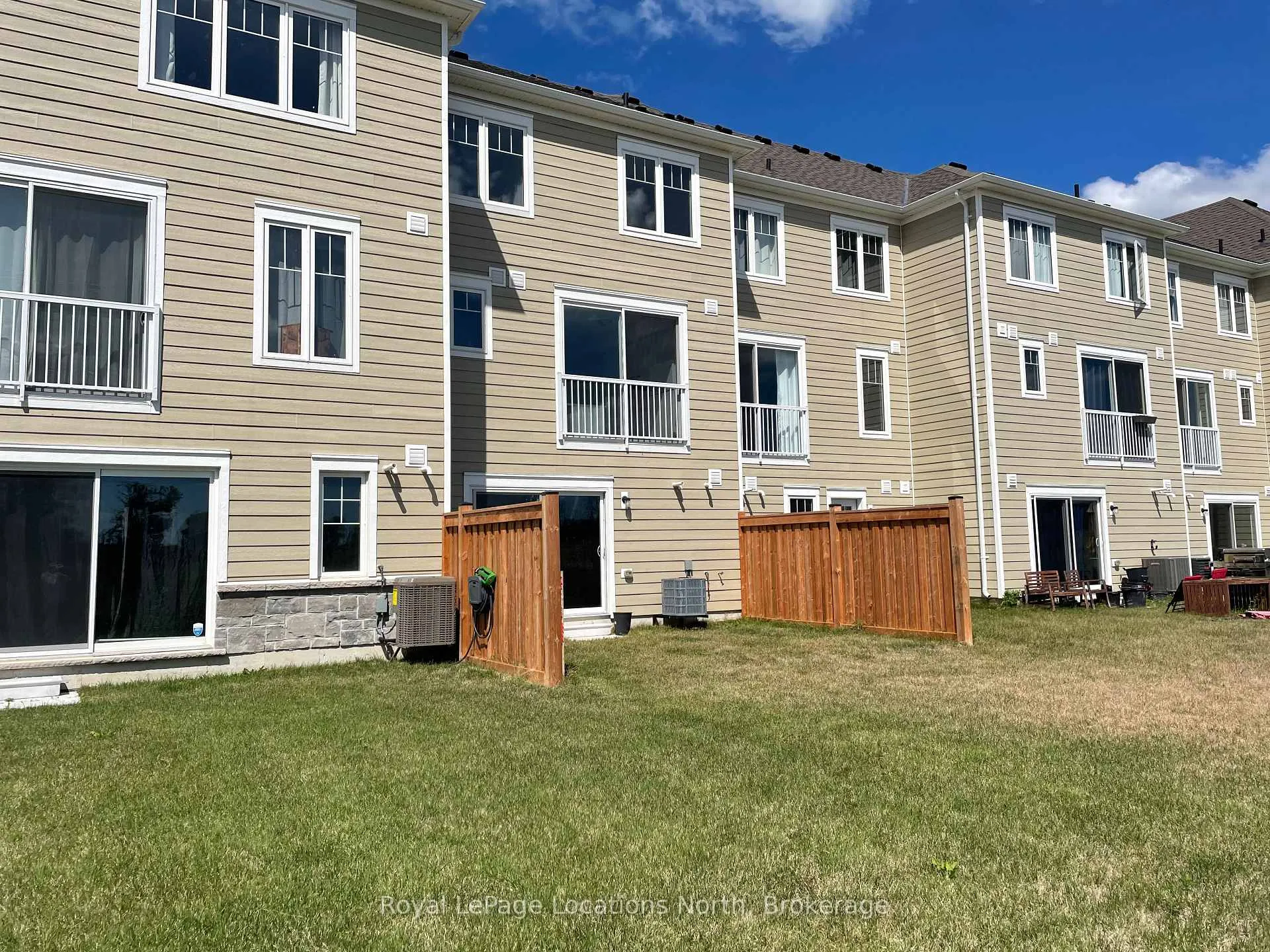 Photo 2 of 96 Sandhill Crane Drive, Wasaga Beach — HOMEH