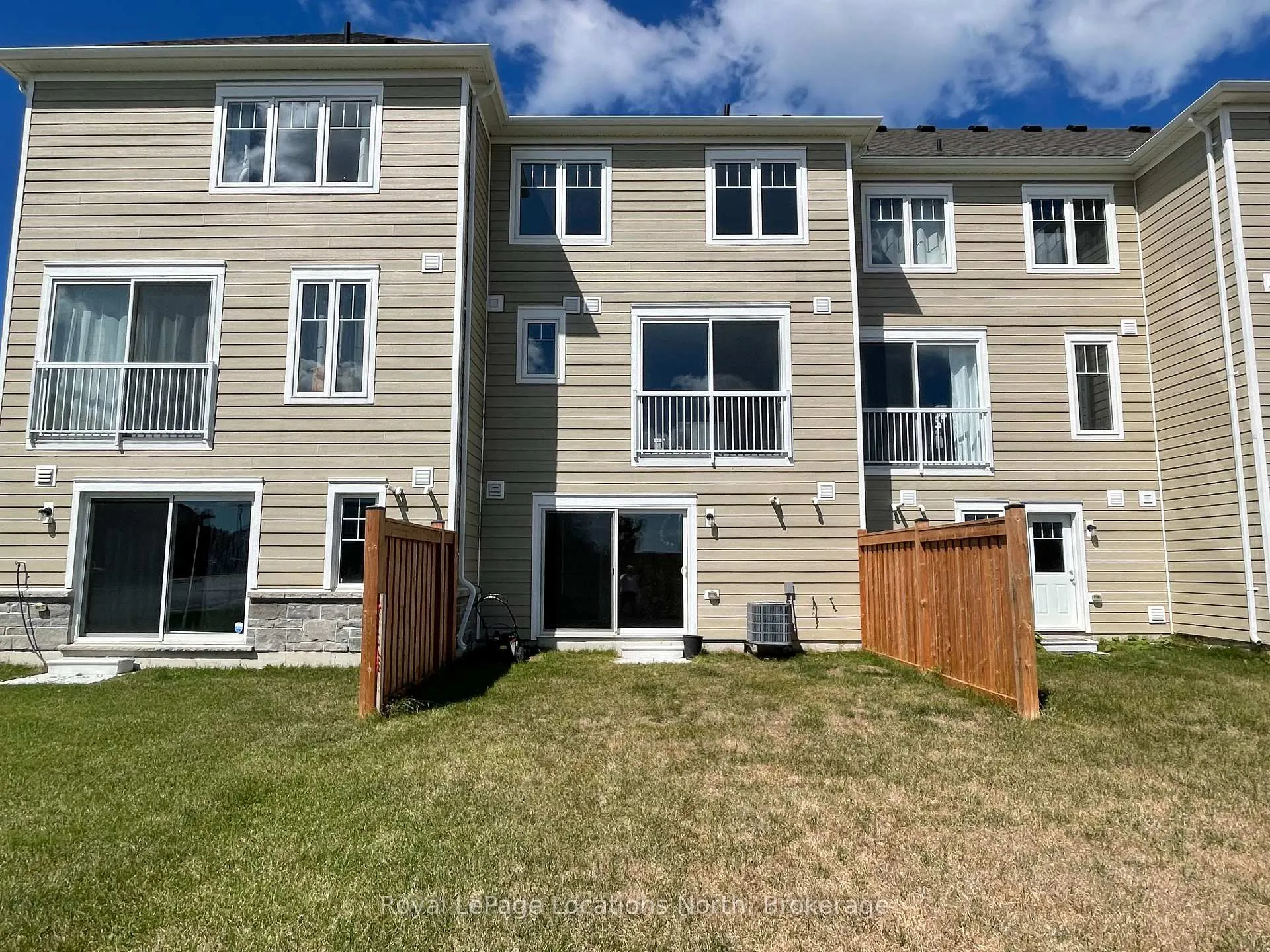 Photo 3 of 96 Sandhill Crane Drive, Wasaga Beach — HOMEH